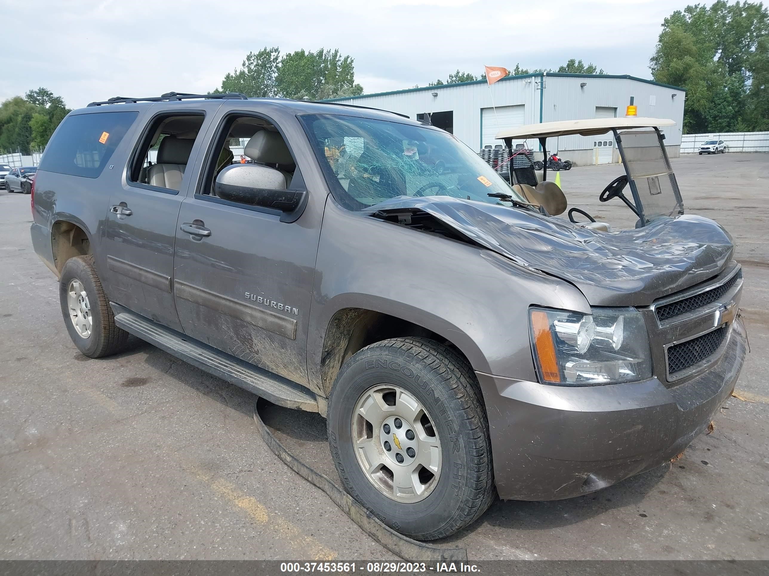 CHEVROLET SUBURBAN 2011 1gnskje31br337603