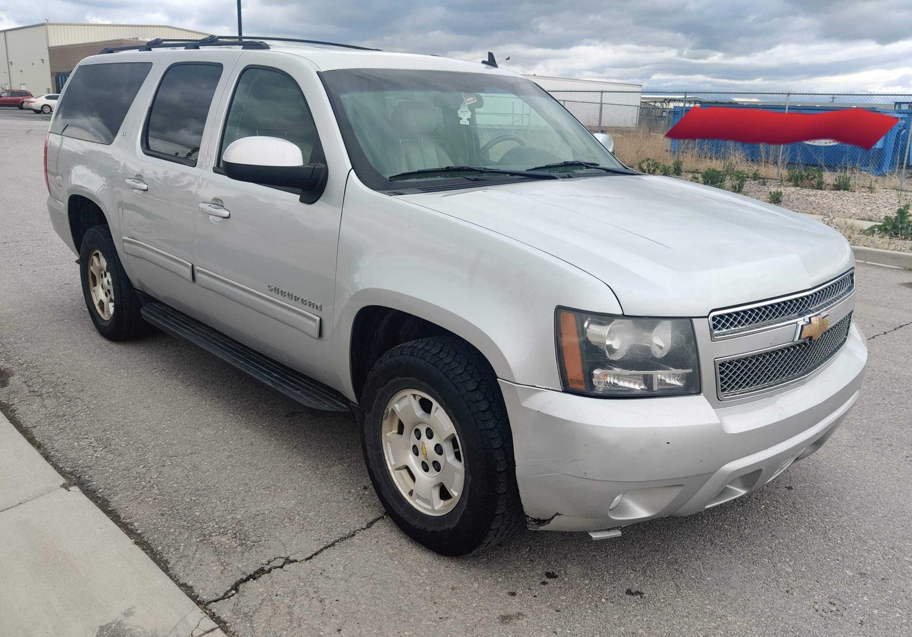 CHEVROLET SUBURBAN K 2011 1gnskje33br209976