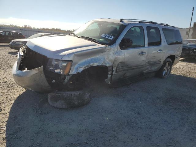 CHEVROLET SUBURBAN K 2011 1gnskje37br365566