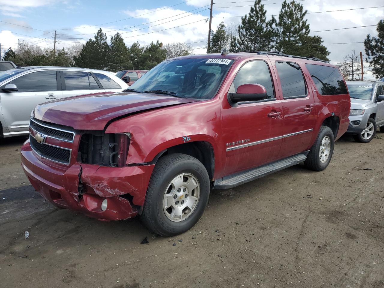 CHEVROLET SUBURBAN 2011 1gnskje3xbr139036