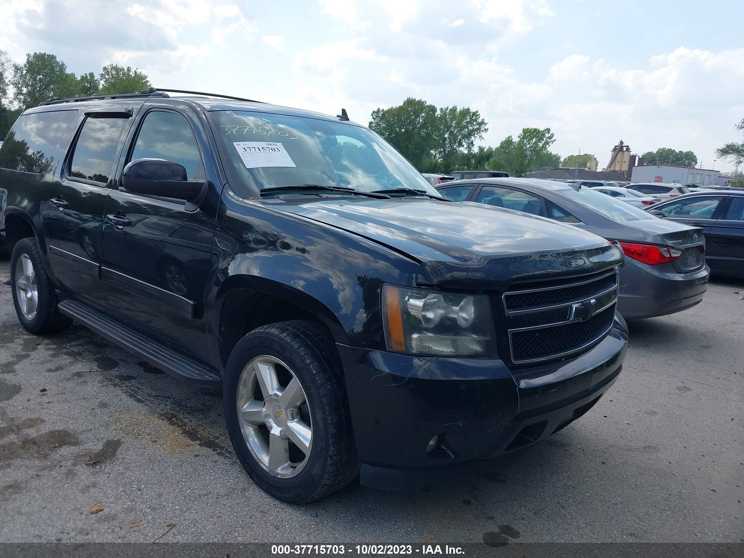 CHEVROLET SUBURBAN 2011 1gnskje3xbr384581