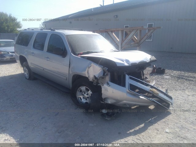 CHEVROLET SUBURBAN 2013 1gnskje72dr121877