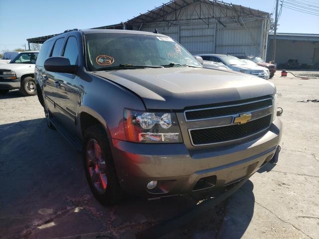 CHEVROLET SUBURBAN K 2013 1gnskje73dr136890