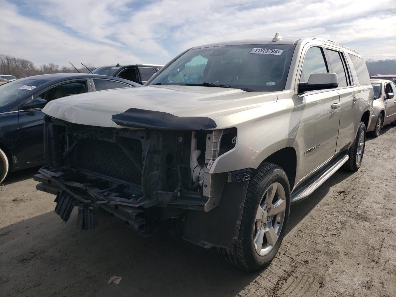 CHEVROLET SUBURBAN 2015 1gnskjkc8fr747857