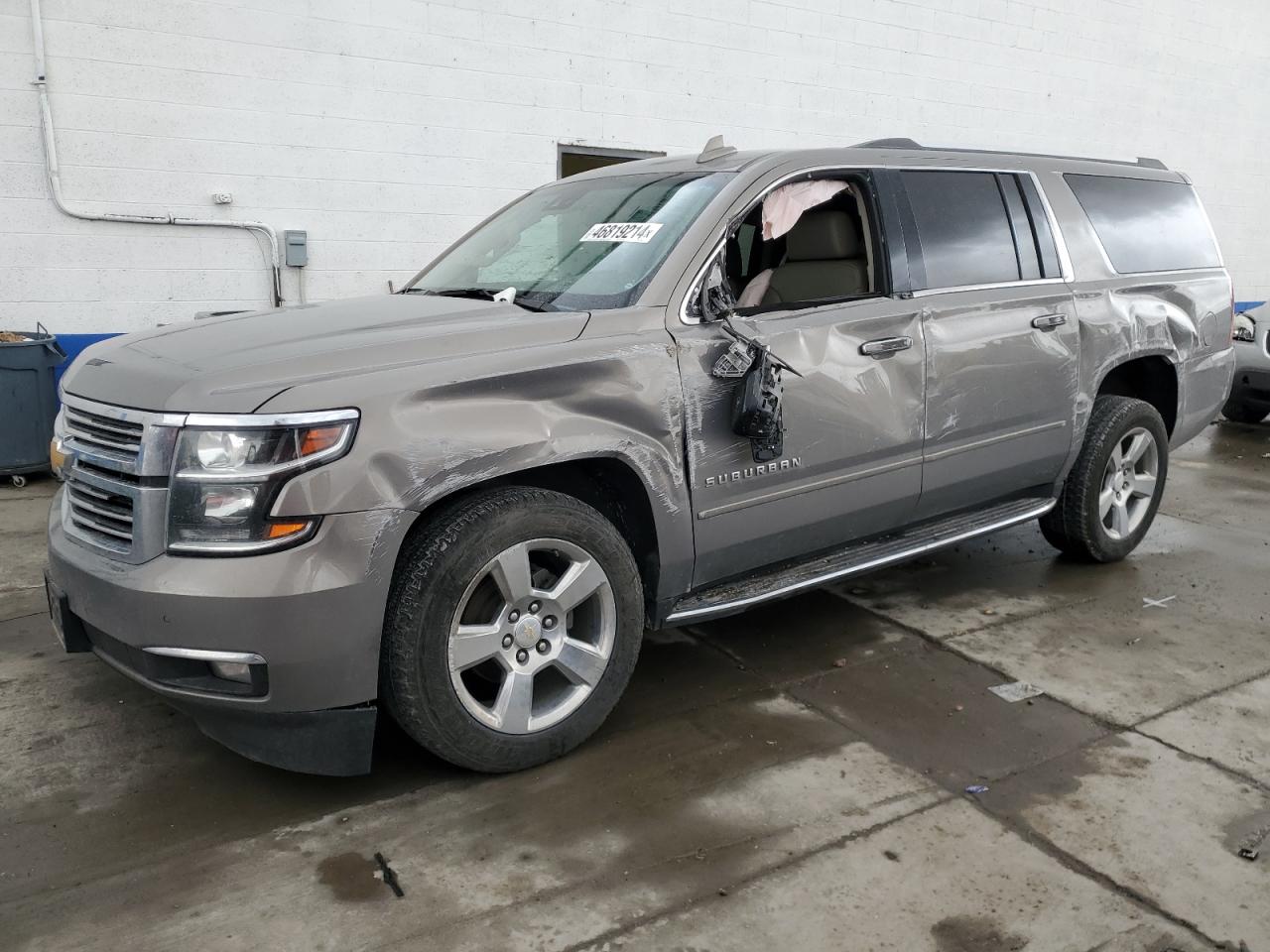 CHEVROLET SUBURBAN 2017 1gnskjkc8hr384379