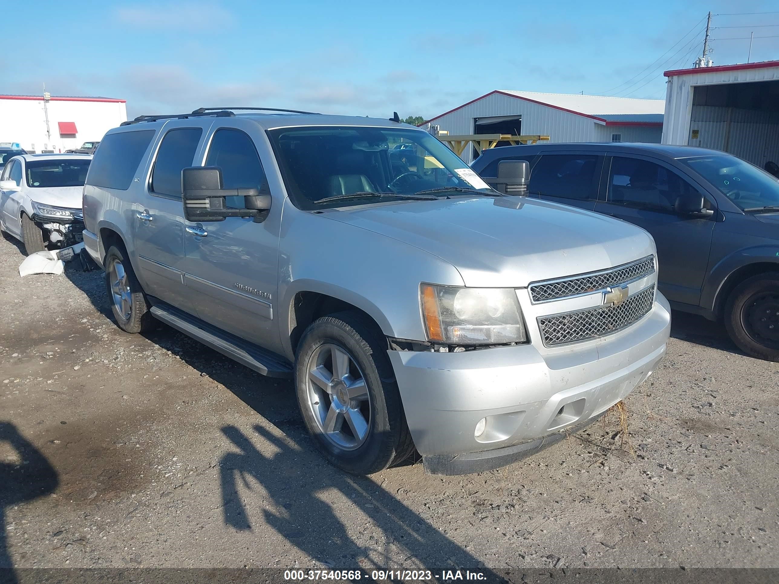 CHEVROLET SUBURBAN 2011 1gnskke37br292513