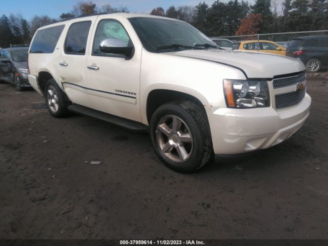 CHEVROLET SUBURBAN 1500 2013 1gnskke77dr379138