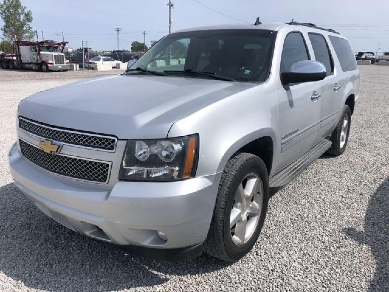 CHEVROLET SUBURBAN 2013 1gnskke7xdr248544