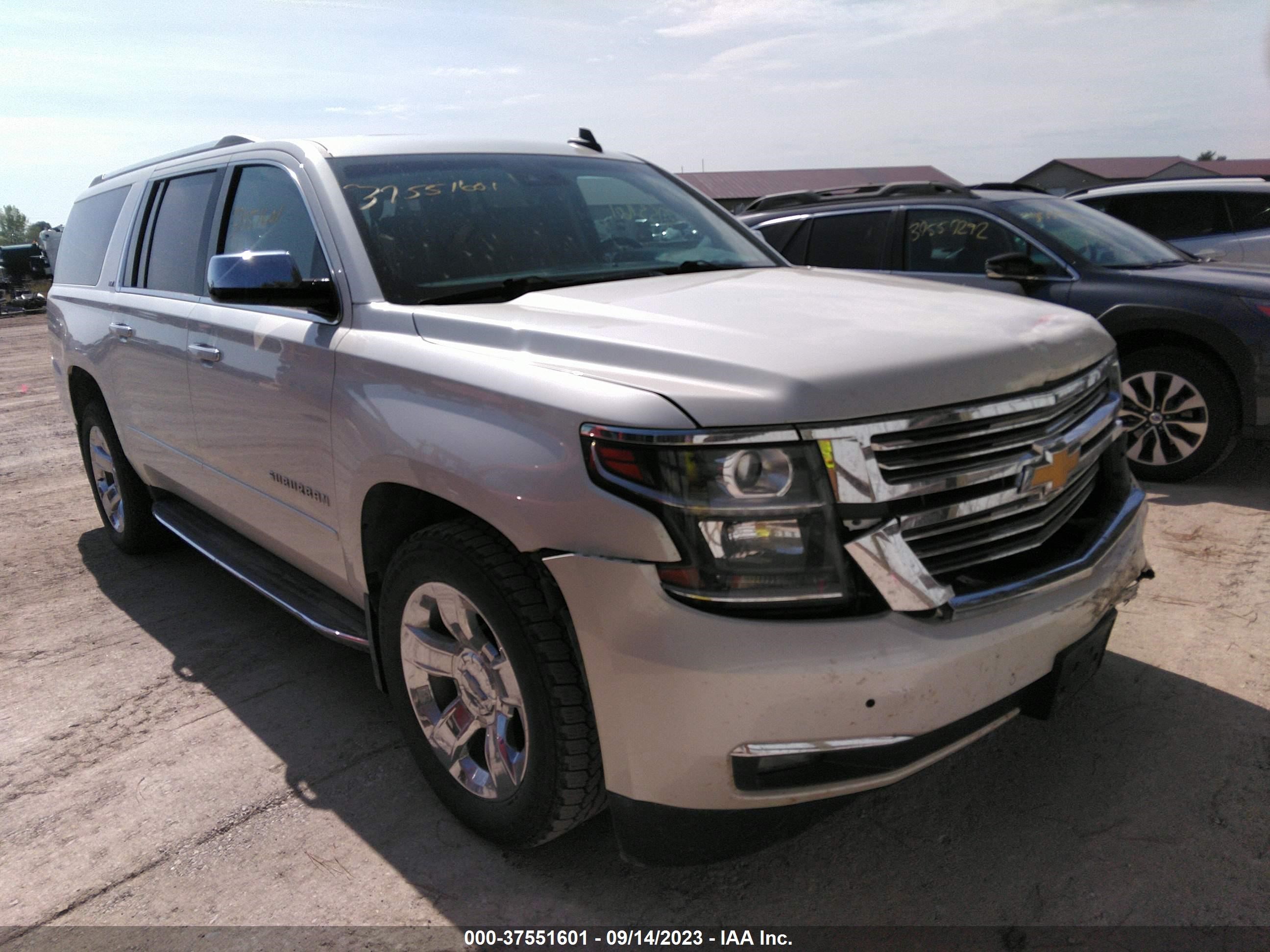 CHEVROLET SUBURBAN 2015 1gnskkkc2fr558059