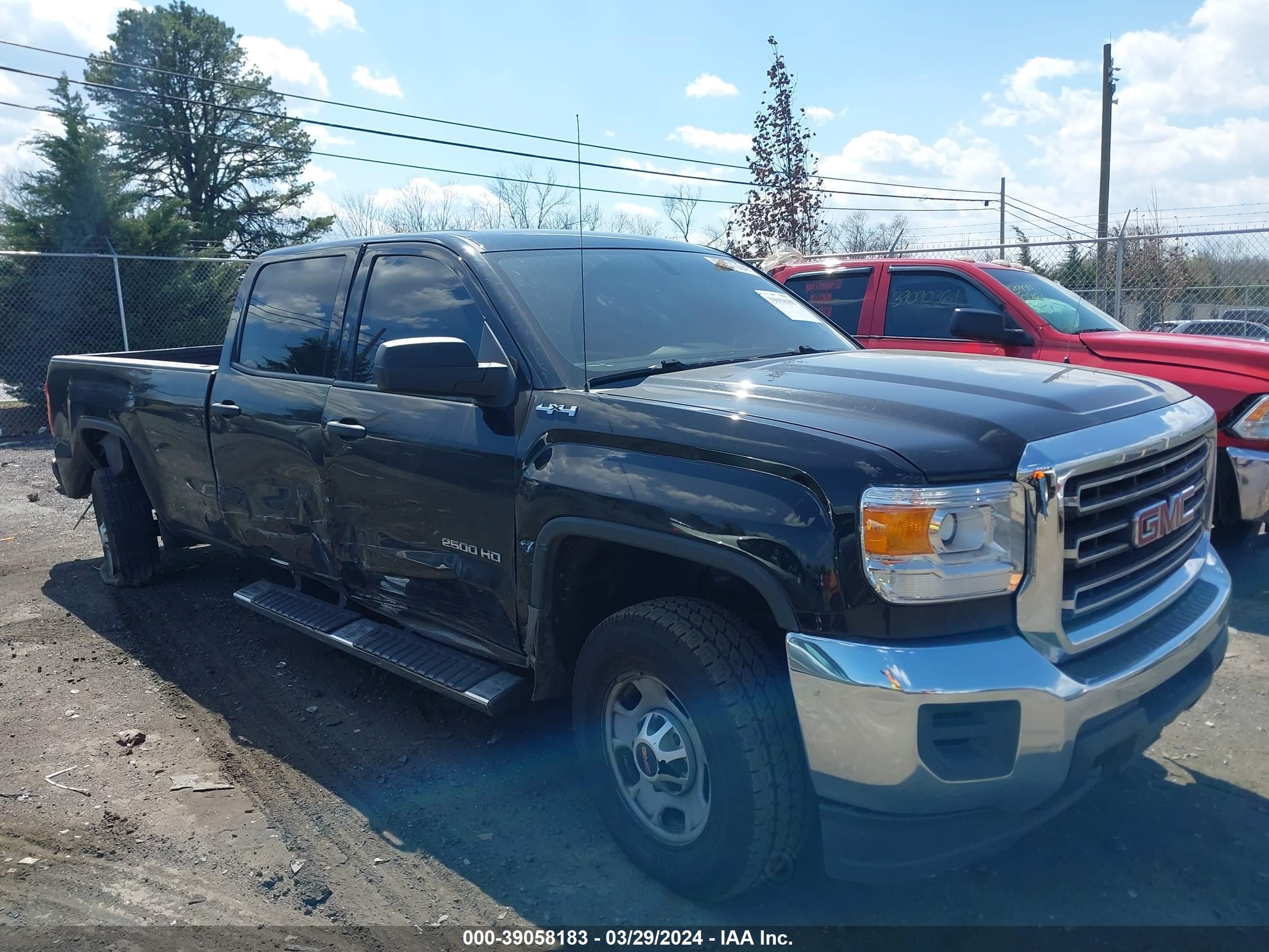 GMC SIERRA 2018 1gt12reg0jf211089