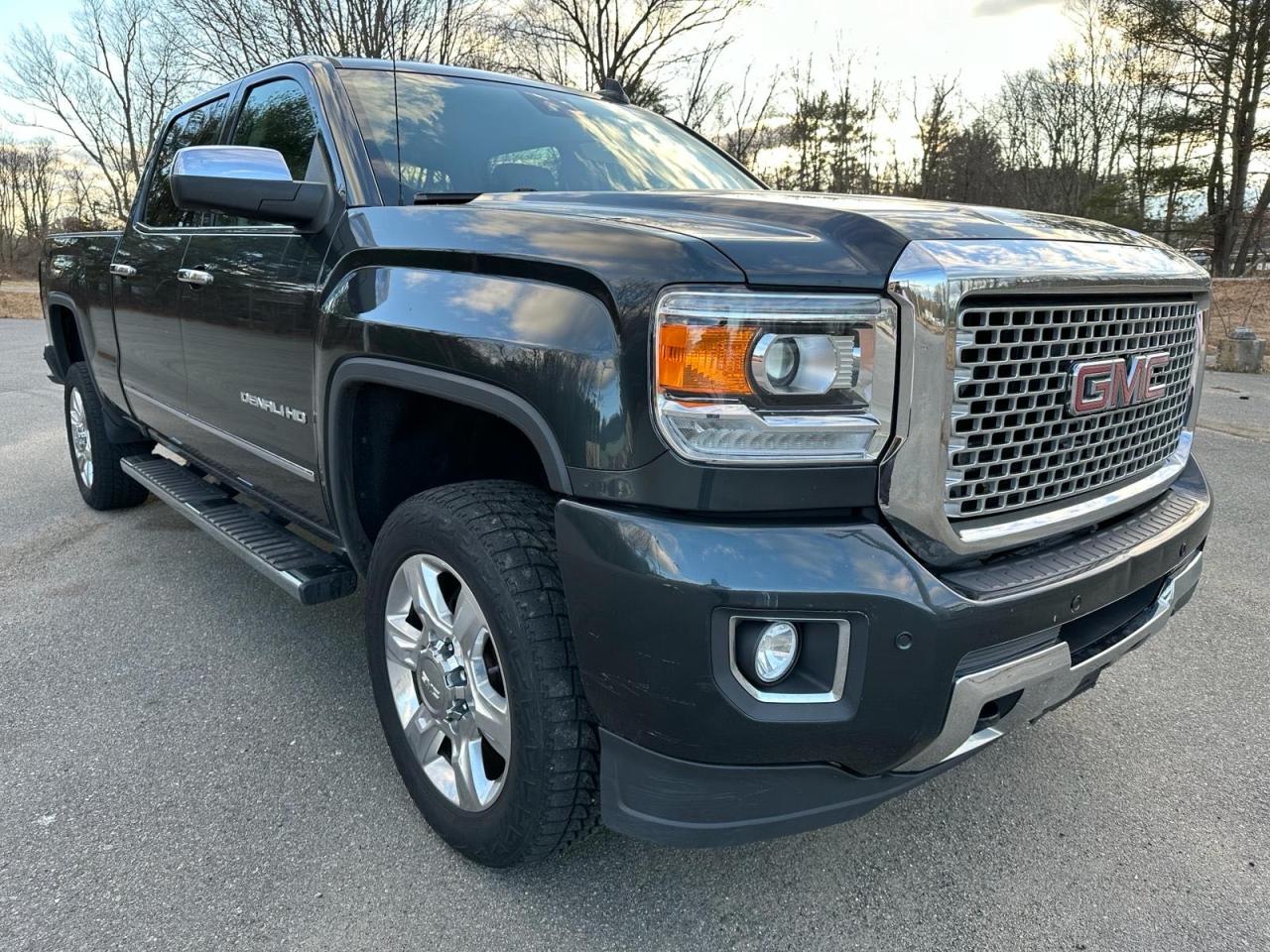 GMC SIERRA 2017 1gt12ueg7hf197267