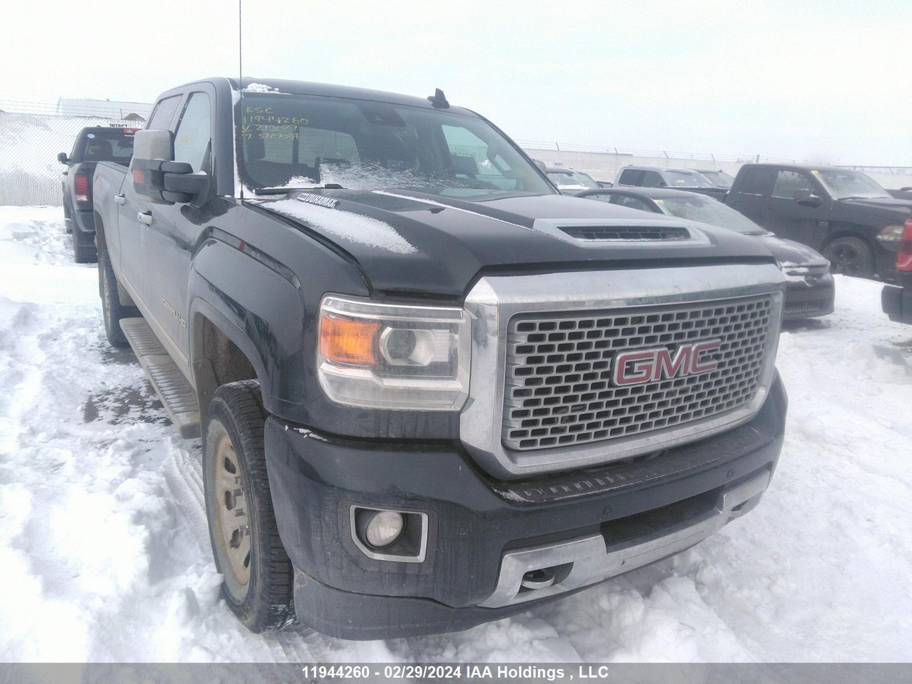 GMC SIERRA 2017 1gt12ueyxhf213079