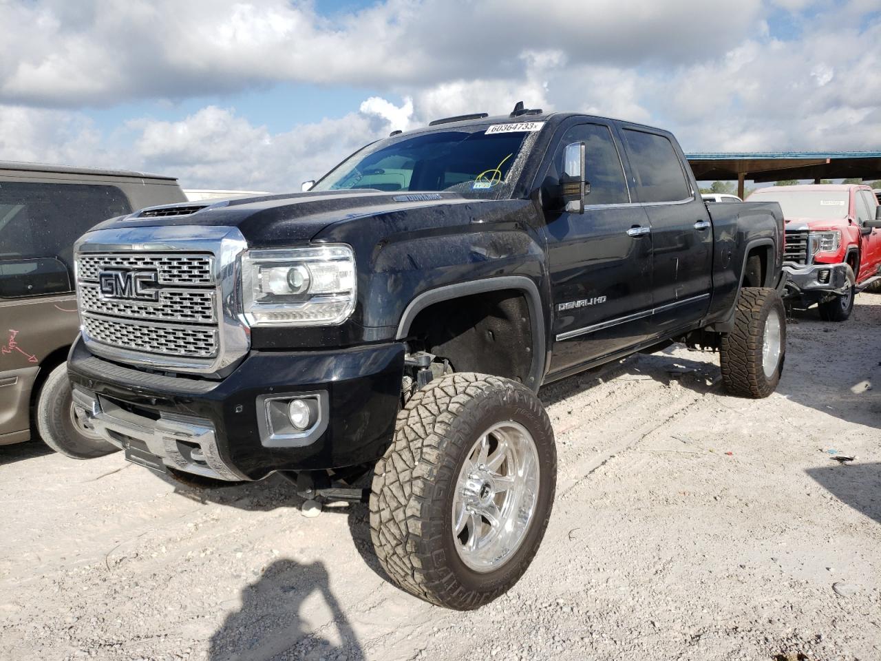 GMC SIERRA 2018 1gt12ueyxjf237646