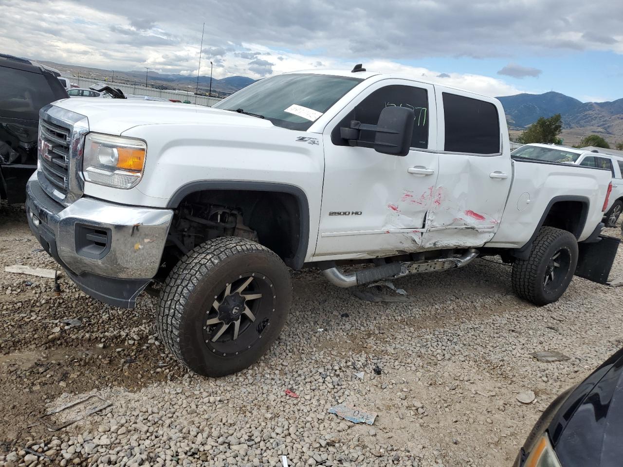 GMC SIERRA 2015 1gt12yeg6ff121169