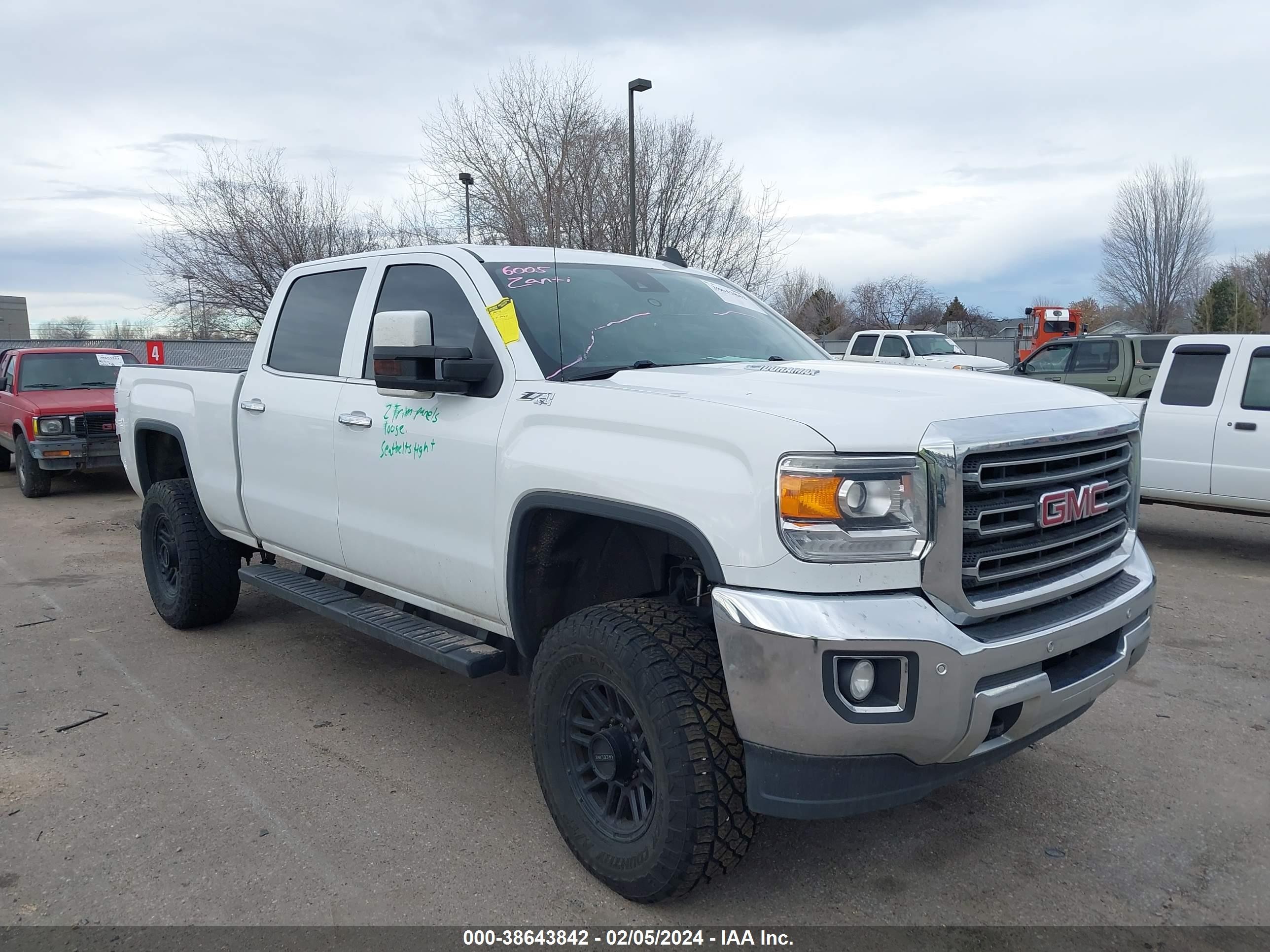 GMC SIERRA 2015 1gt423e82ff602660