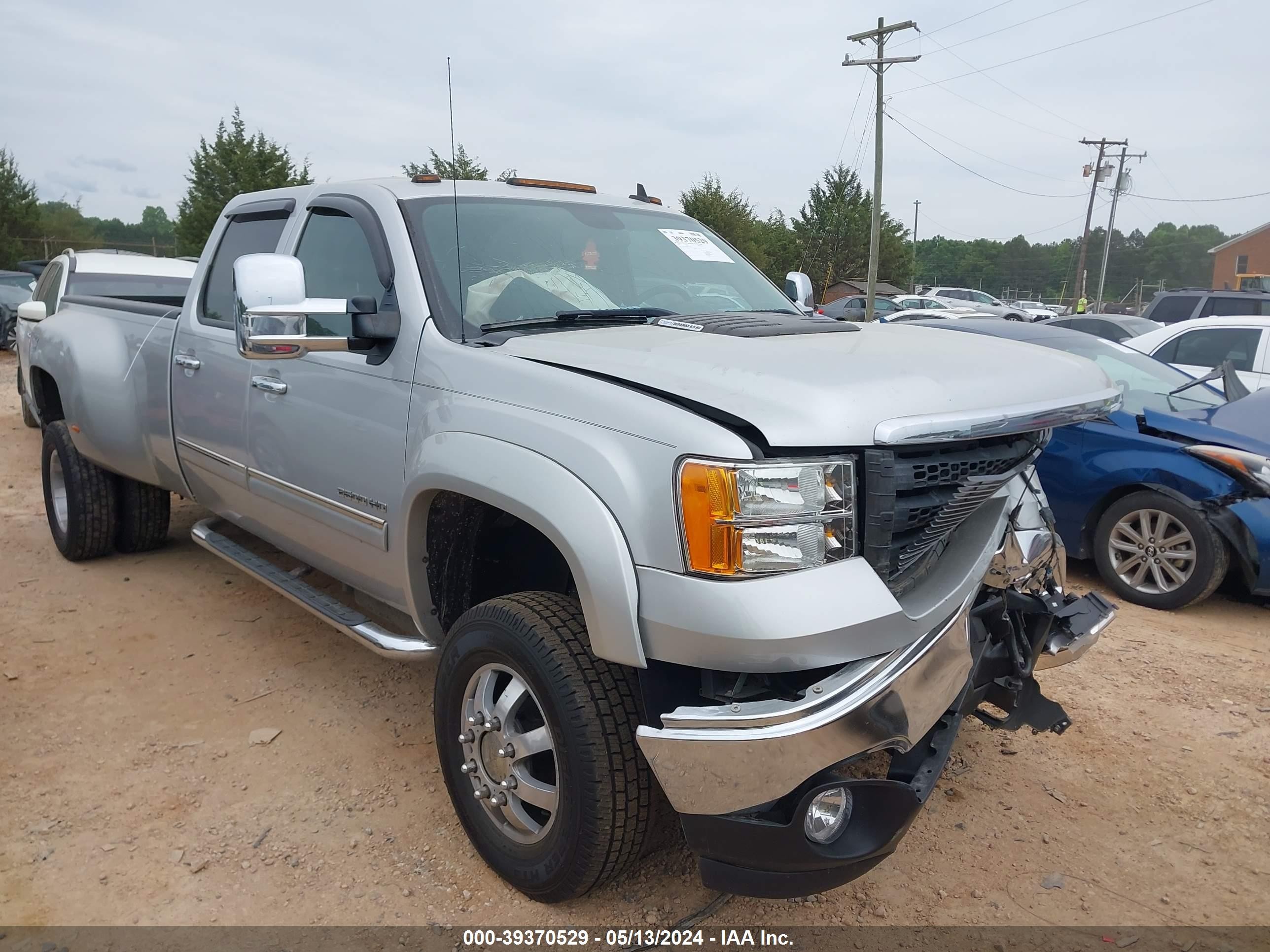 GMC SIERRA 2011 1gt424c82bf151412