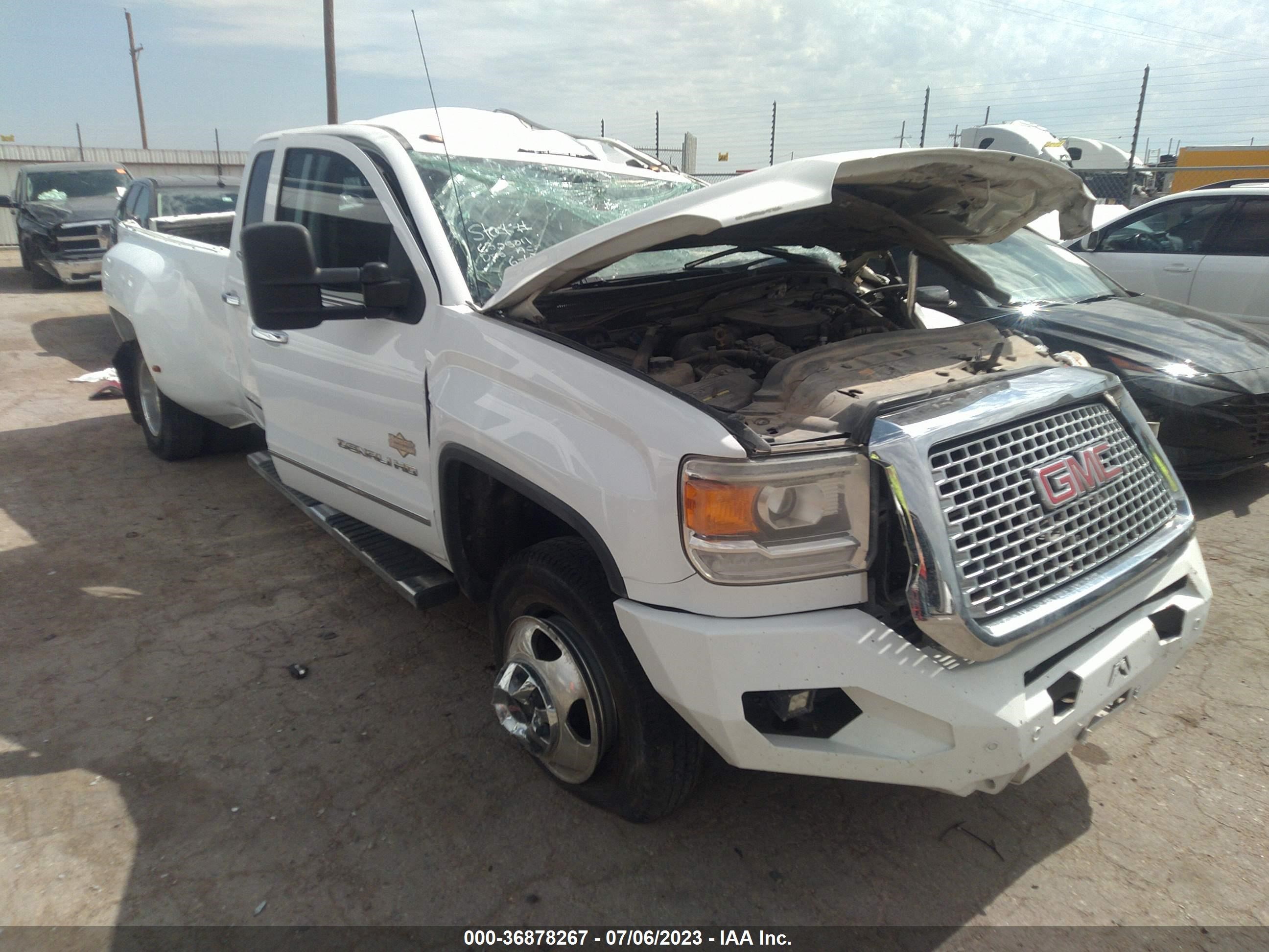 GMC NULL 2015 1gt424e88ff141762