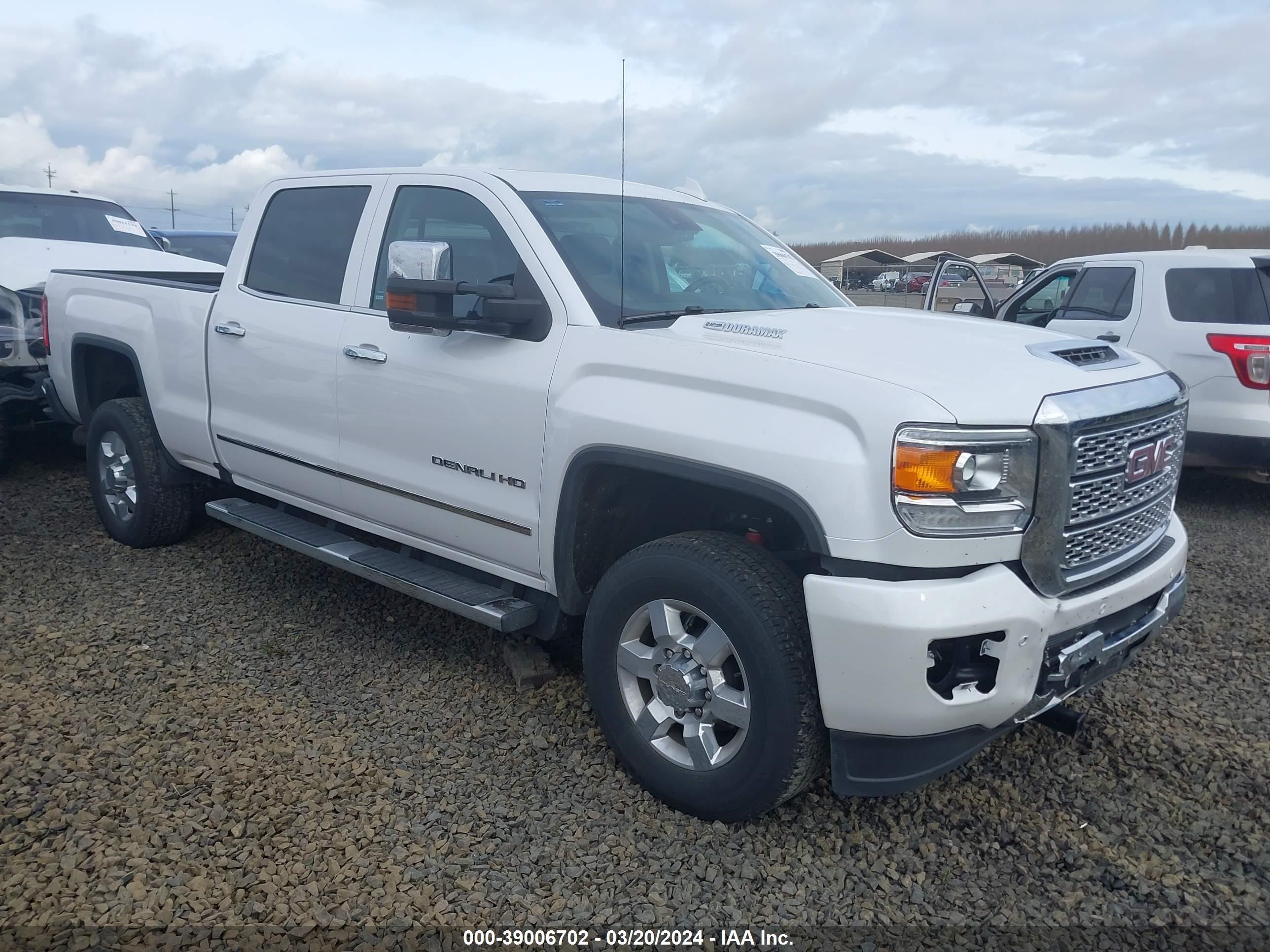 GMC NULL 2019 1gt42wey1kf114943