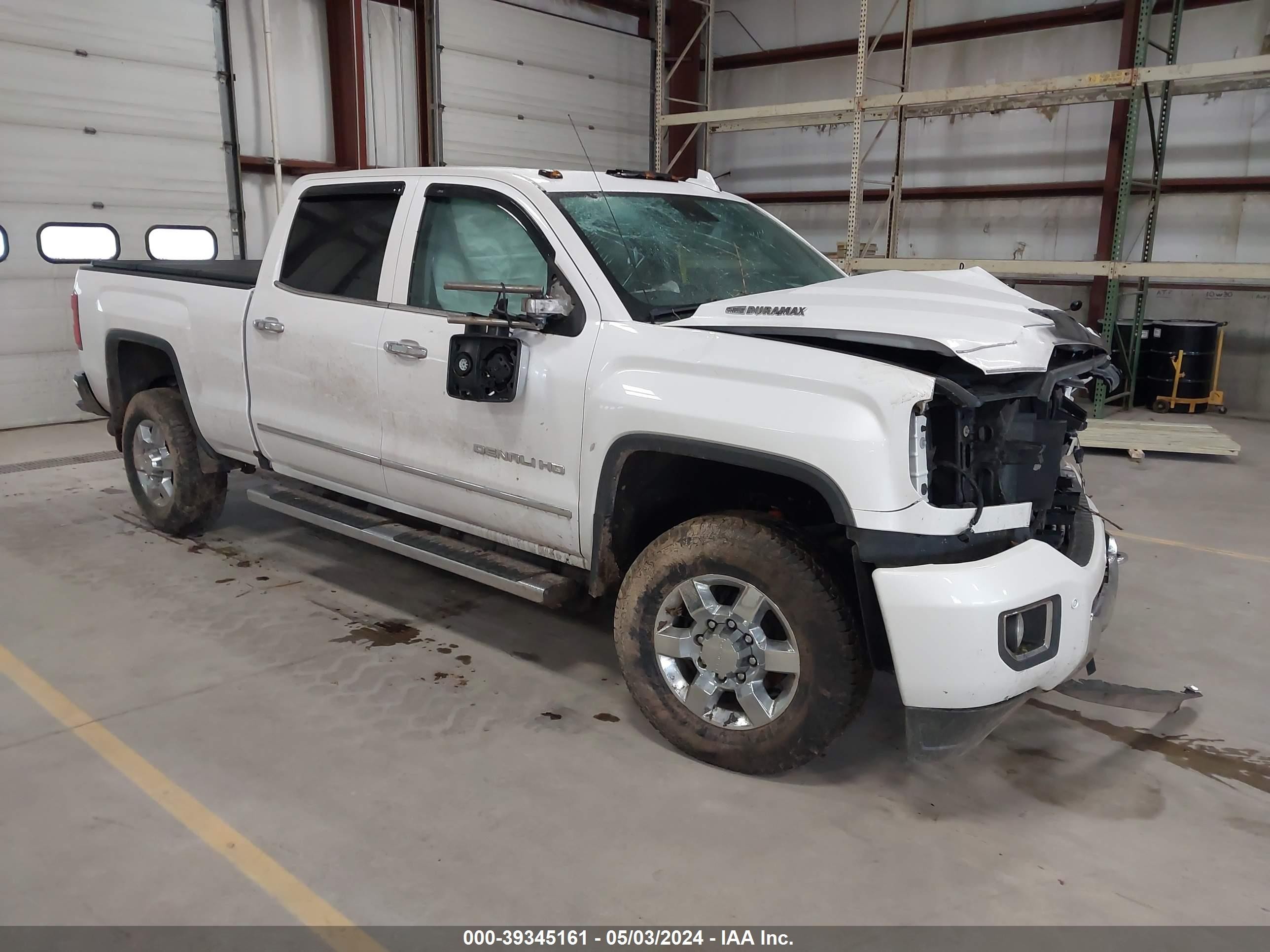 GMC NULL 2018 1gt42yey1jf264075