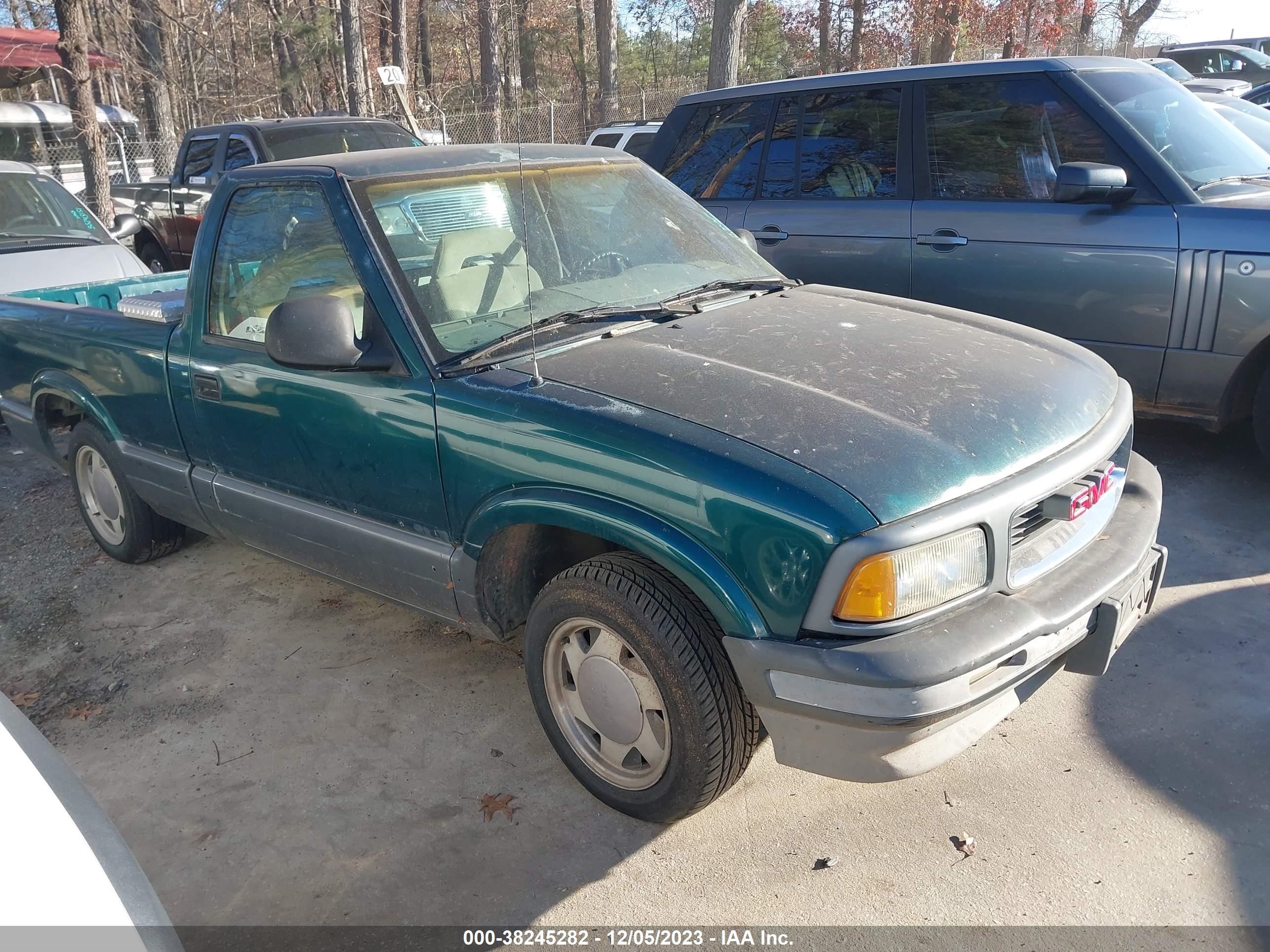 GMC SONOMA 1997 1gtcs1444v8511584