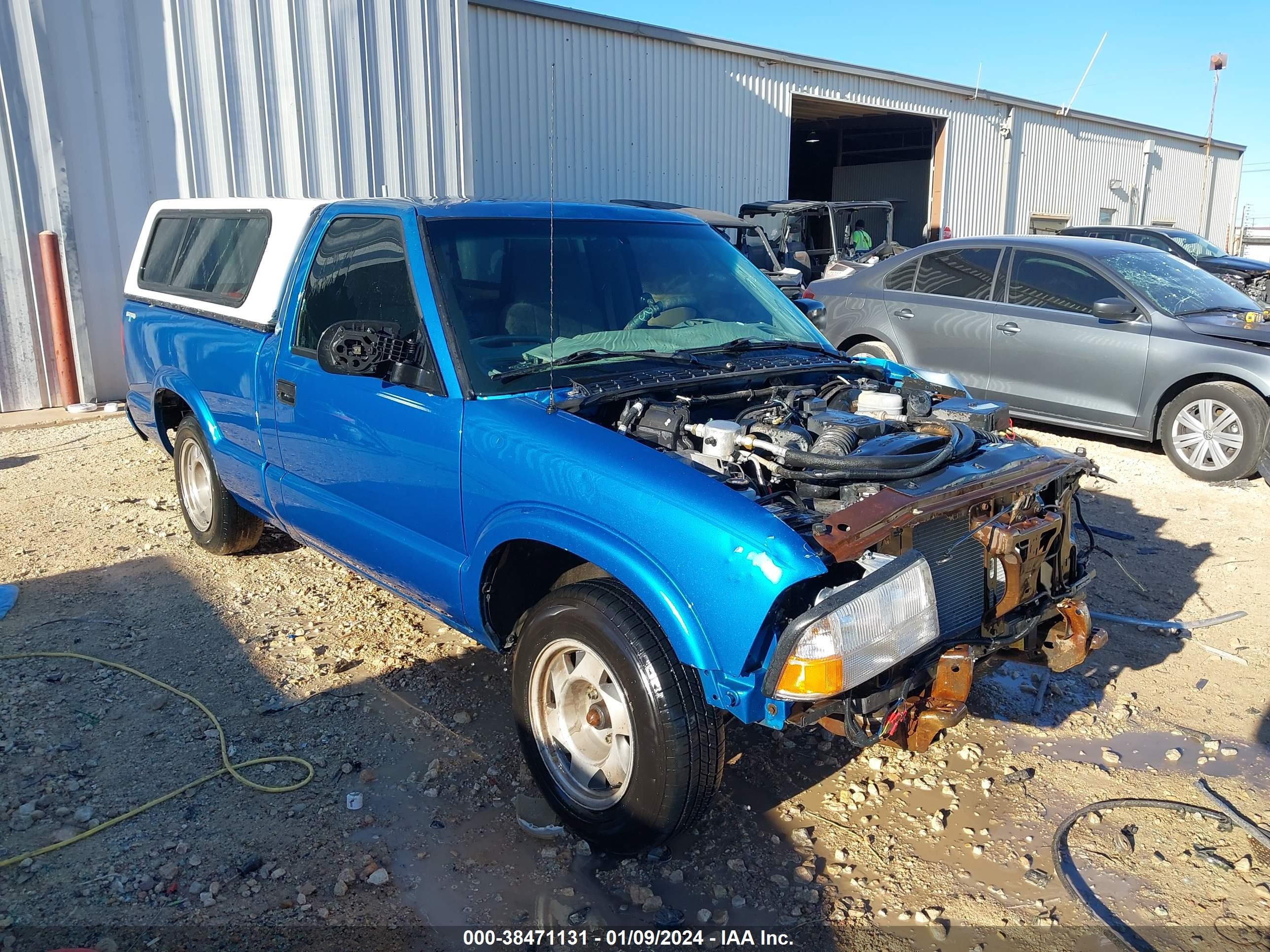 GMC SONOMA 2000 1gtcs1447y8131515