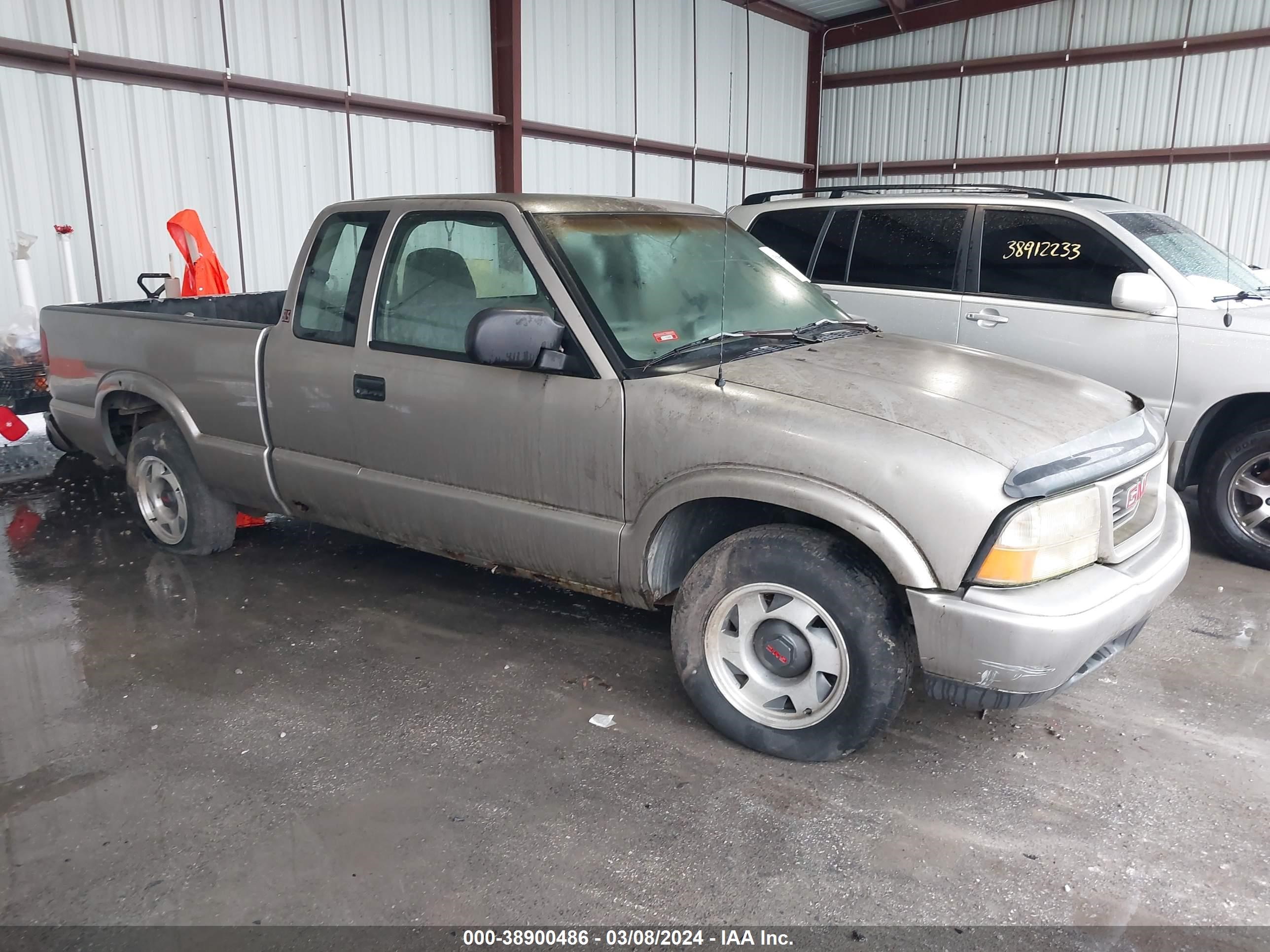 GMC SONOMA 2000 1gtcs1945y8117007