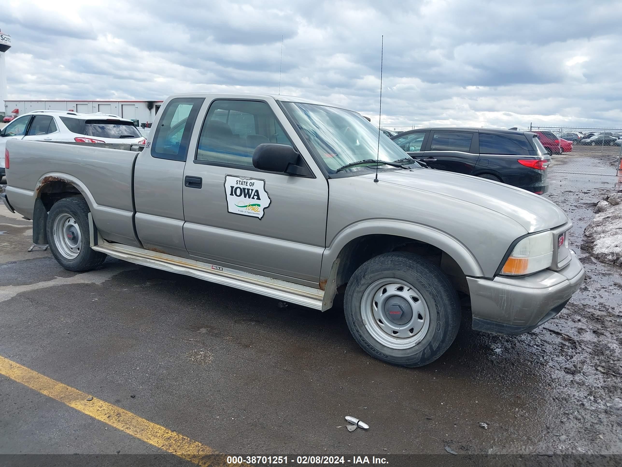 GMC SONOMA 2001 1gtcs19w418238439