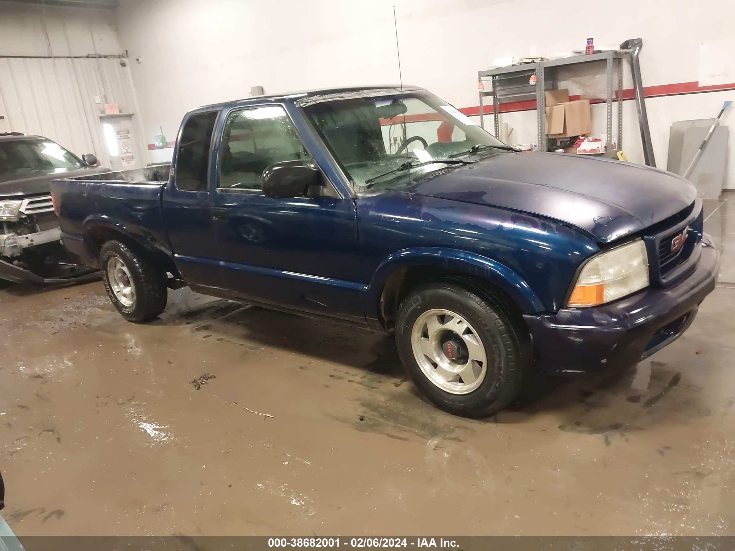 GMC SONOMA 2000 1gtcs19w4y8121437