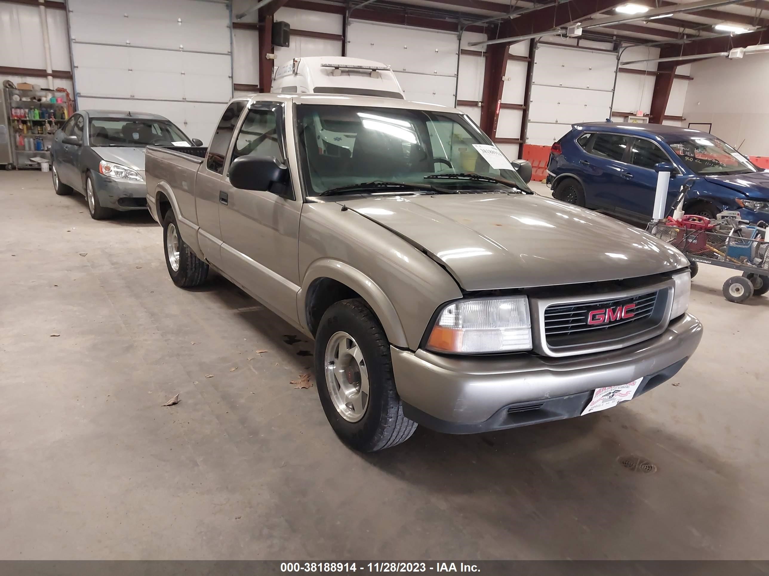 GMC SONOMA 2000 1gtcs19w7y8230281