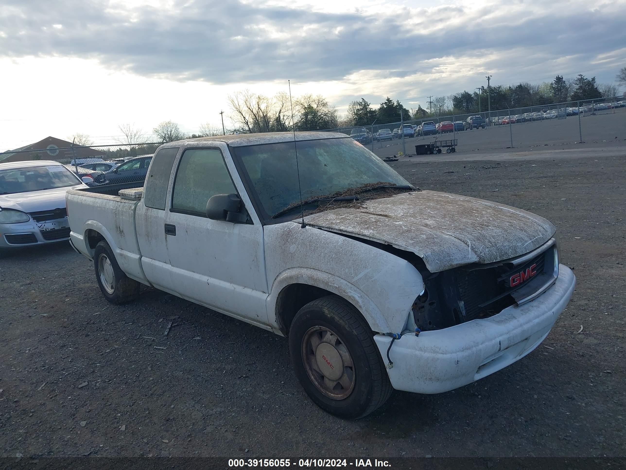 GMC SONOMA 2002 1gtcs19w828181633