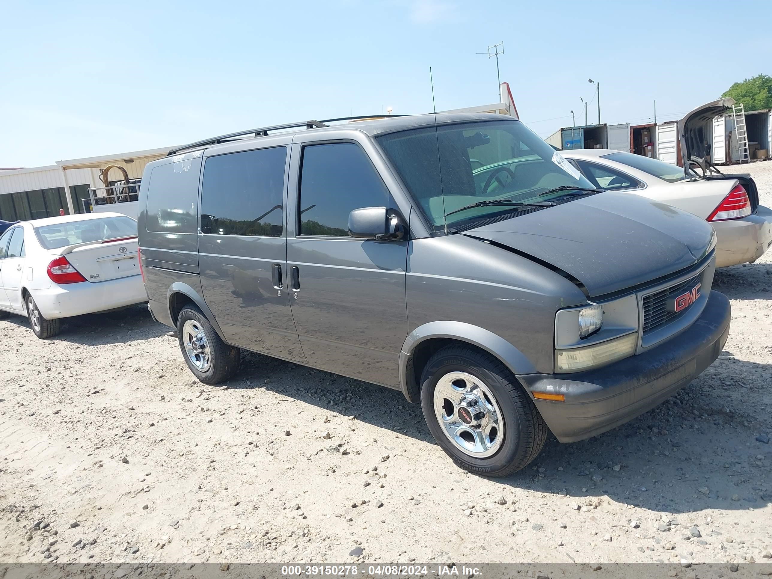 GMC SAFARI 2005 1gtdm19x45b504641