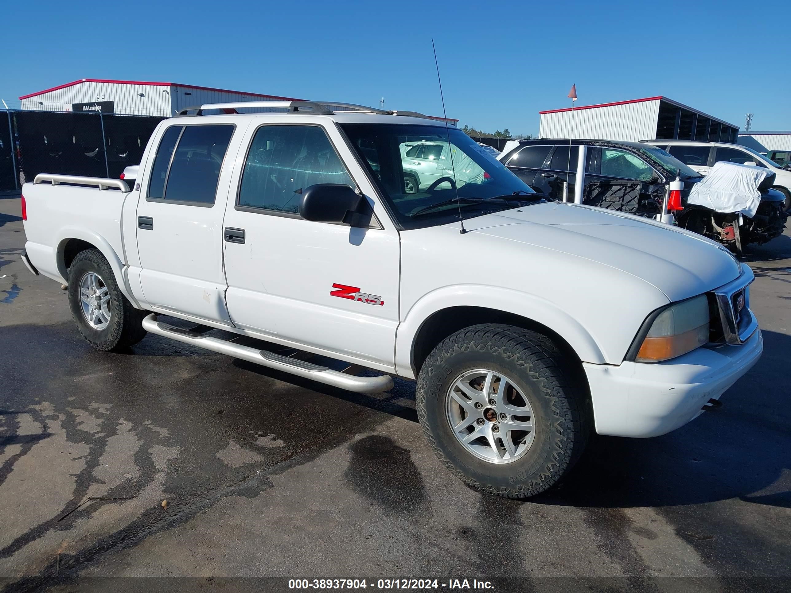 GMC SONOMA 2004 1gtdt13x04k105669