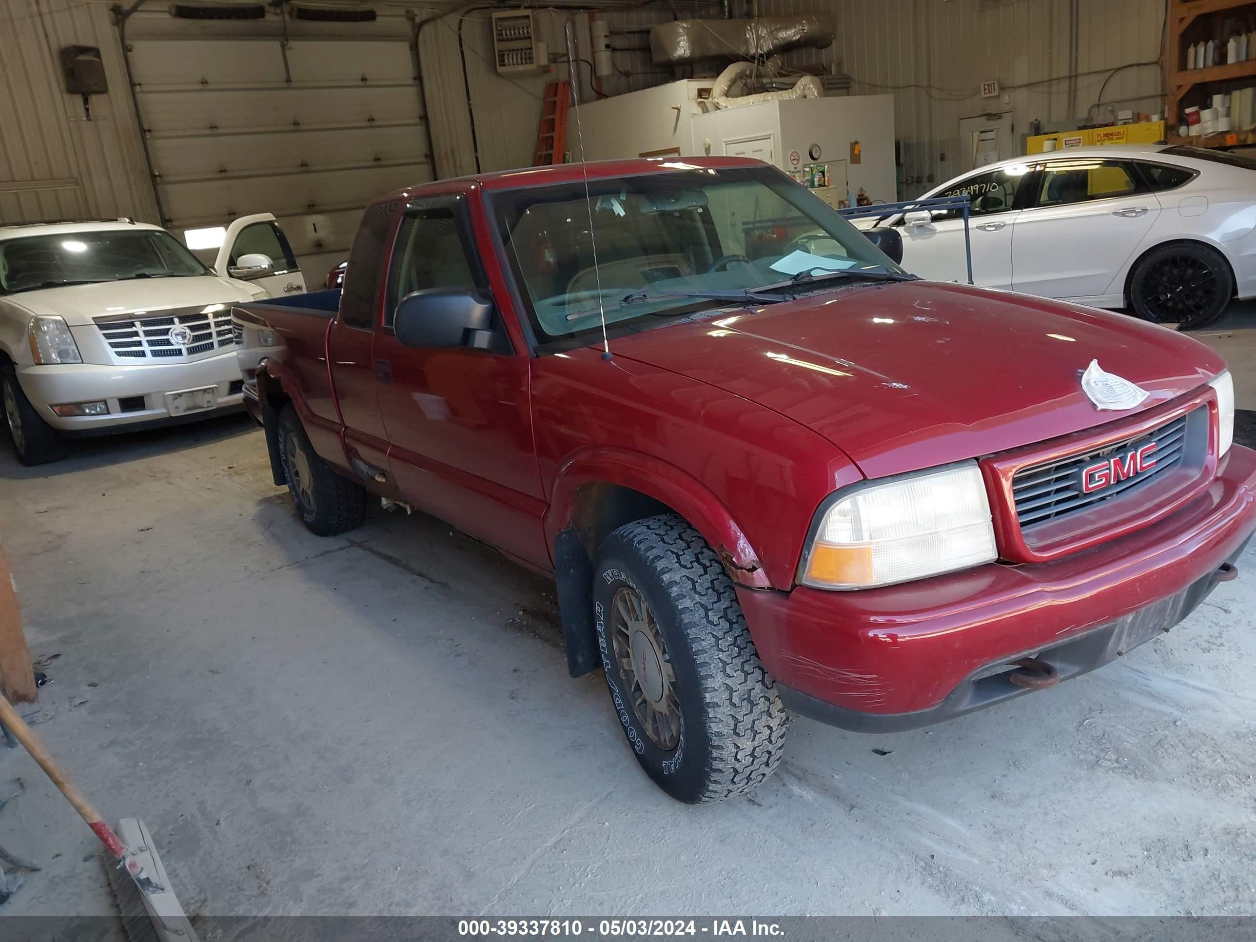 GMC SONOMA 2001 1gtdt19w518167950