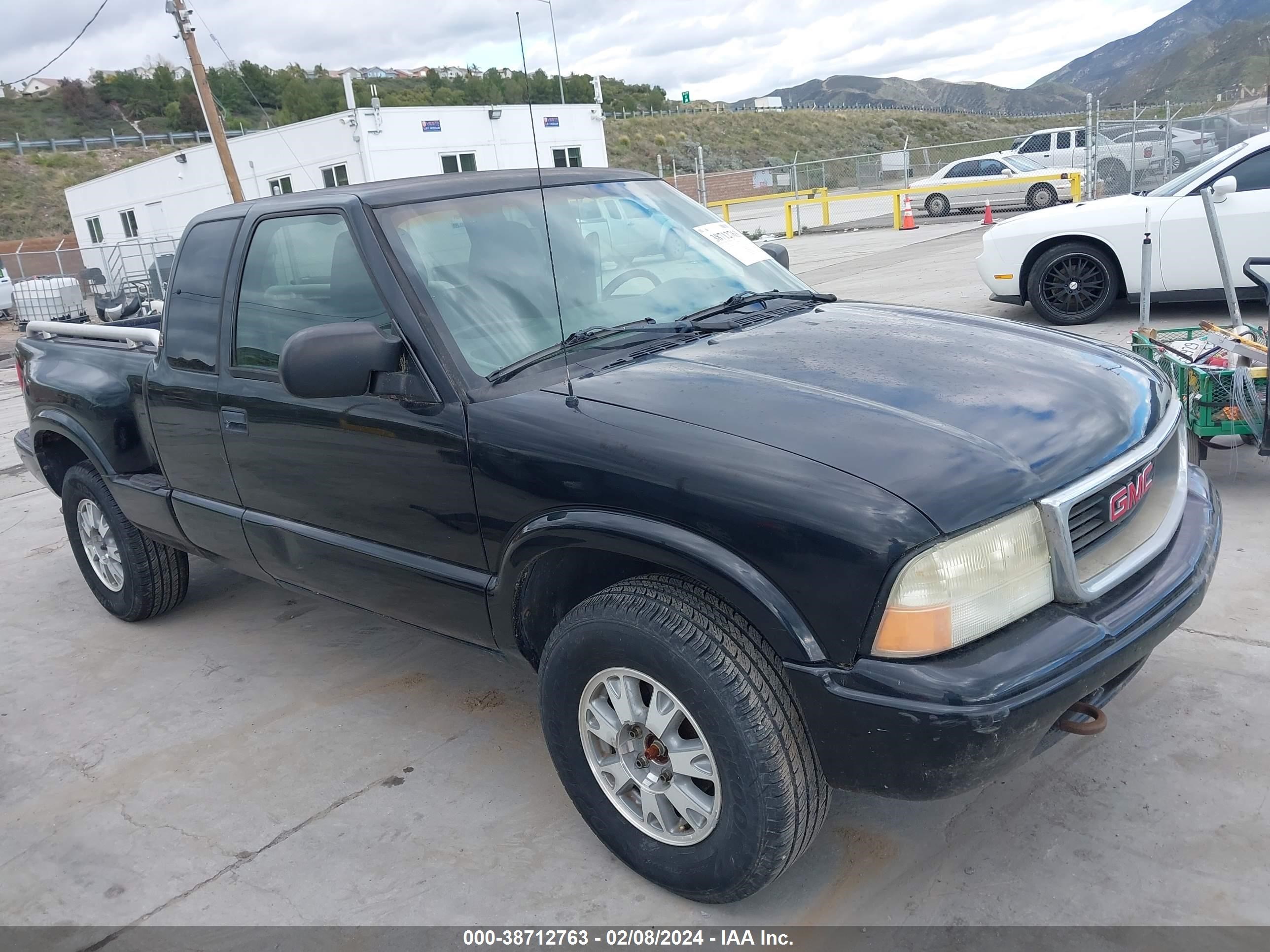 GMC SONOMA 2003 1gtdt19x438156790