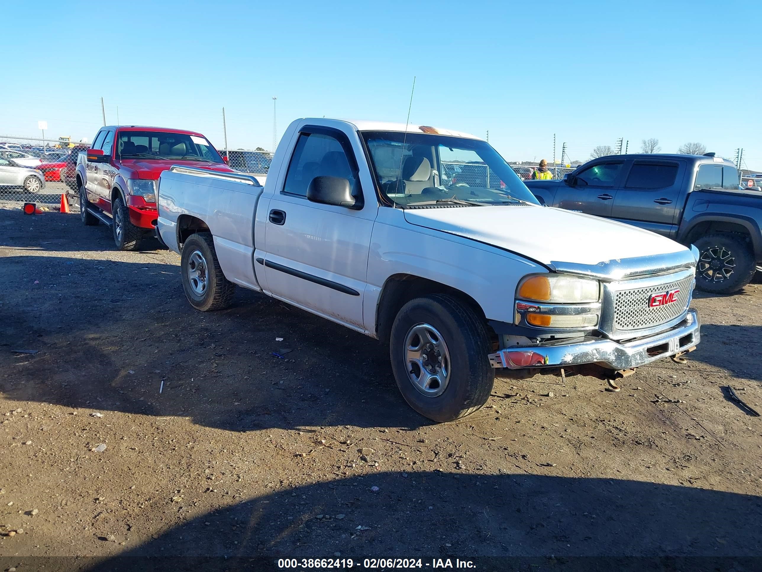 GMC SIERRA 2003 1gtec14v03z100348