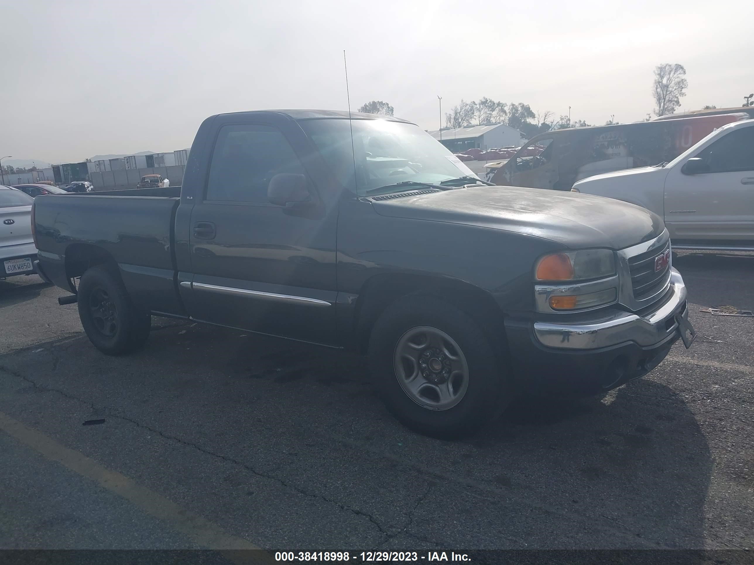 GMC SIERRA 2003 1gtec14v13z194532