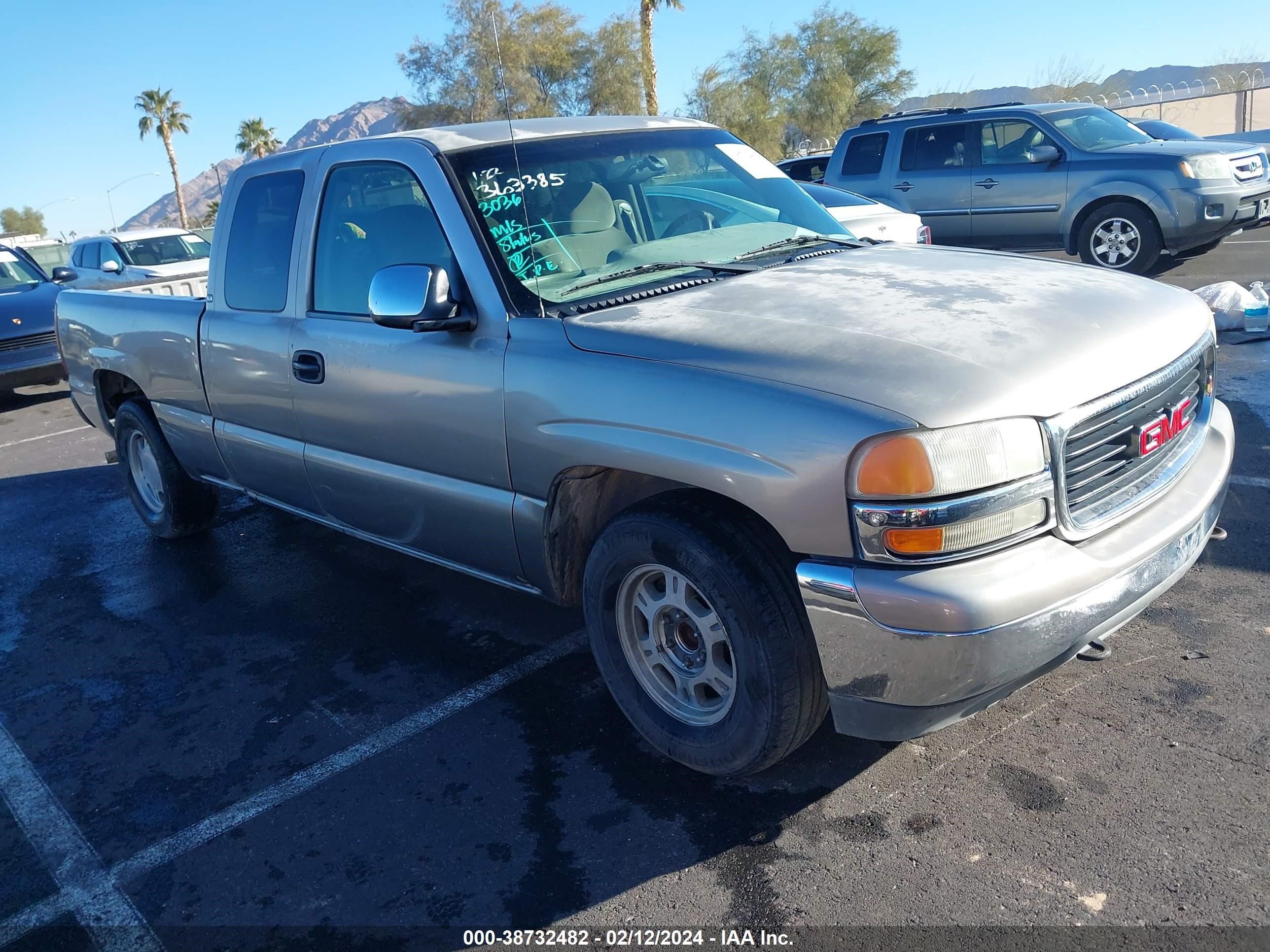 GMC SIERRA 2000 1gtec19t3yz274414