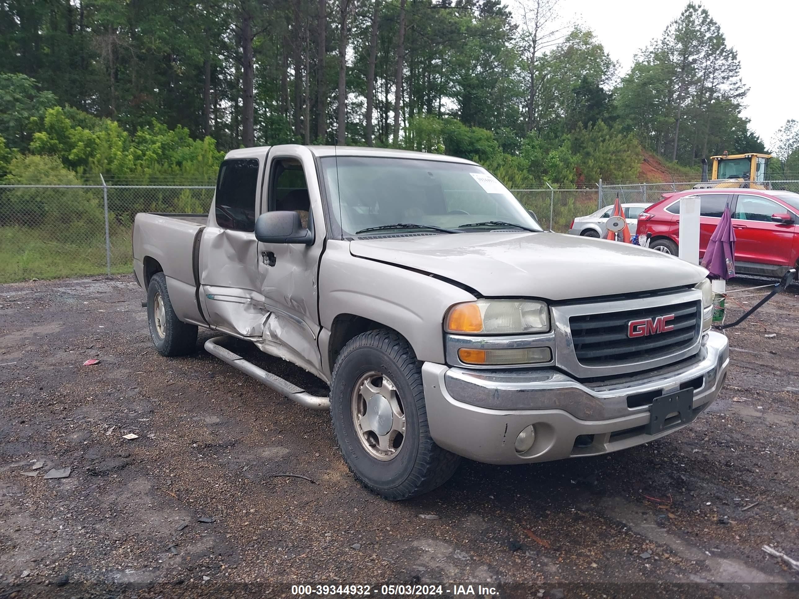 GMC SIERRA 2004 1gtec19t94z331807