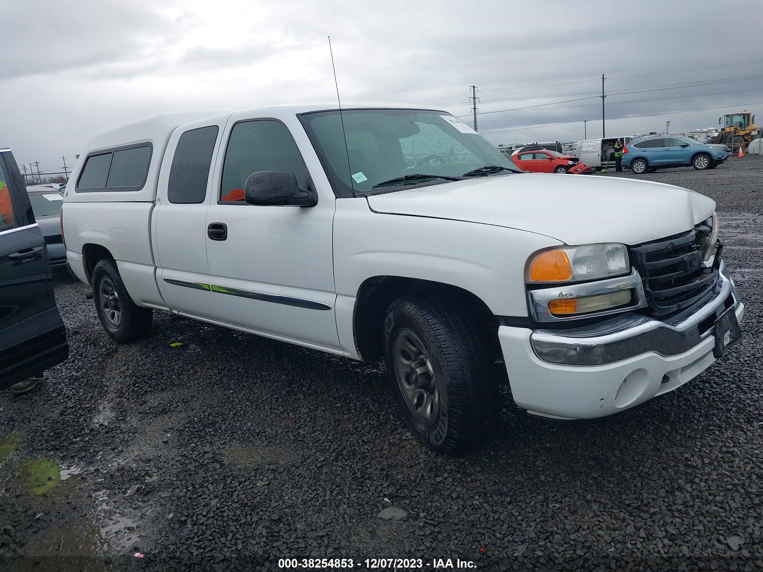 GMC SIERRA 2005 1gtec19v55z222456