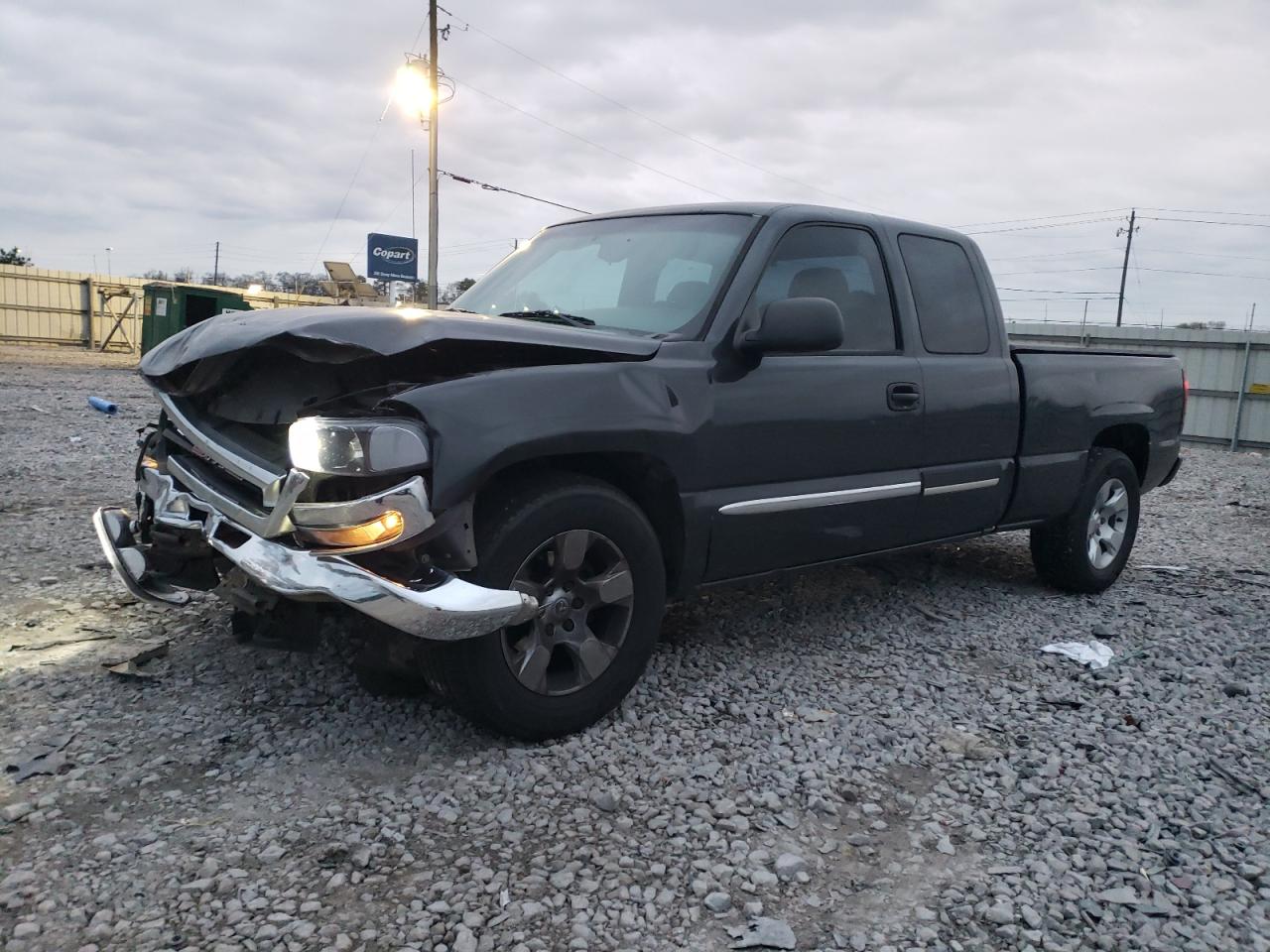 GMC SIERRA 2005 1gtec19v85z171356