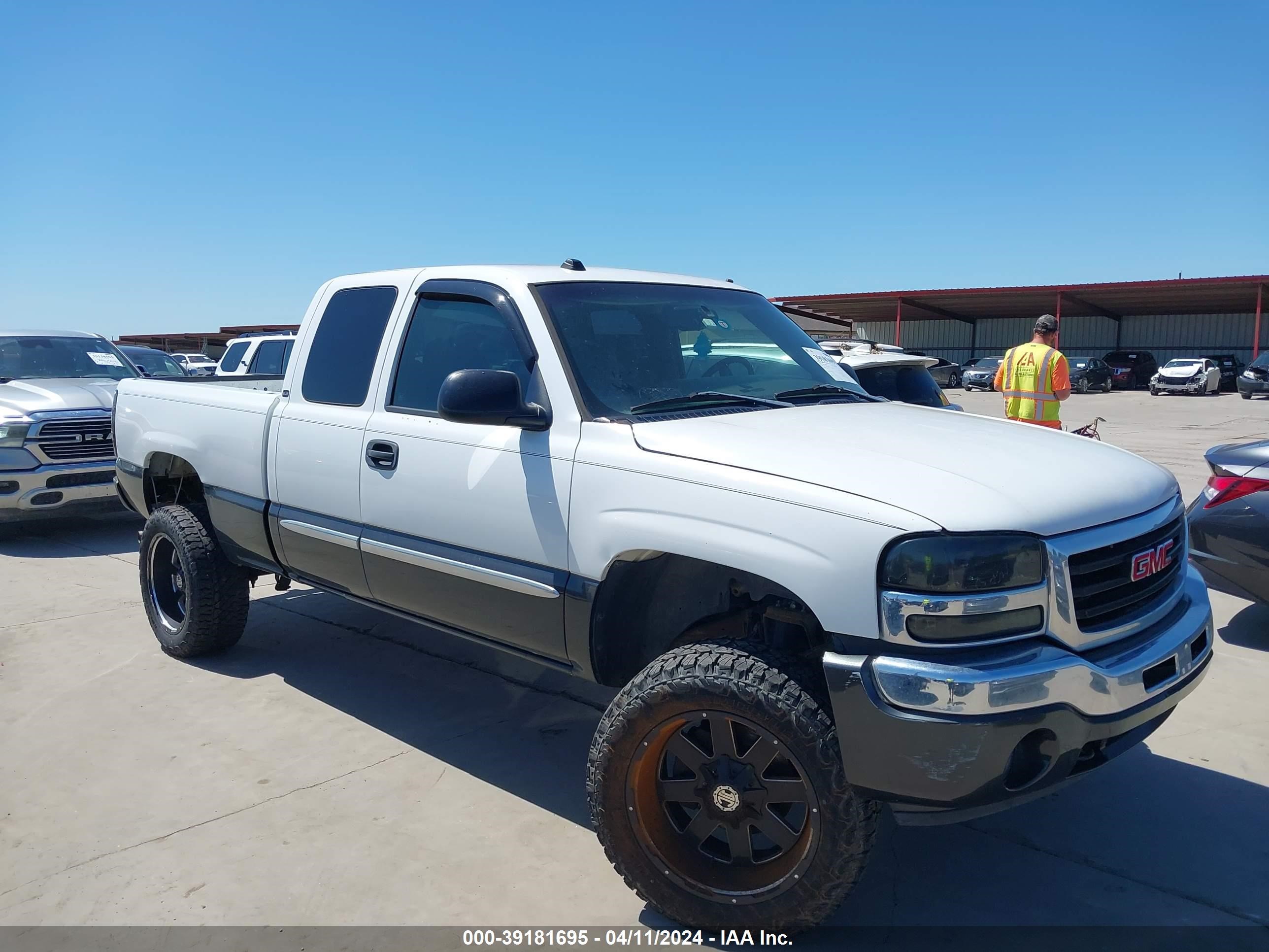 GMC SIERRA 2005 1gtec19v95z246629