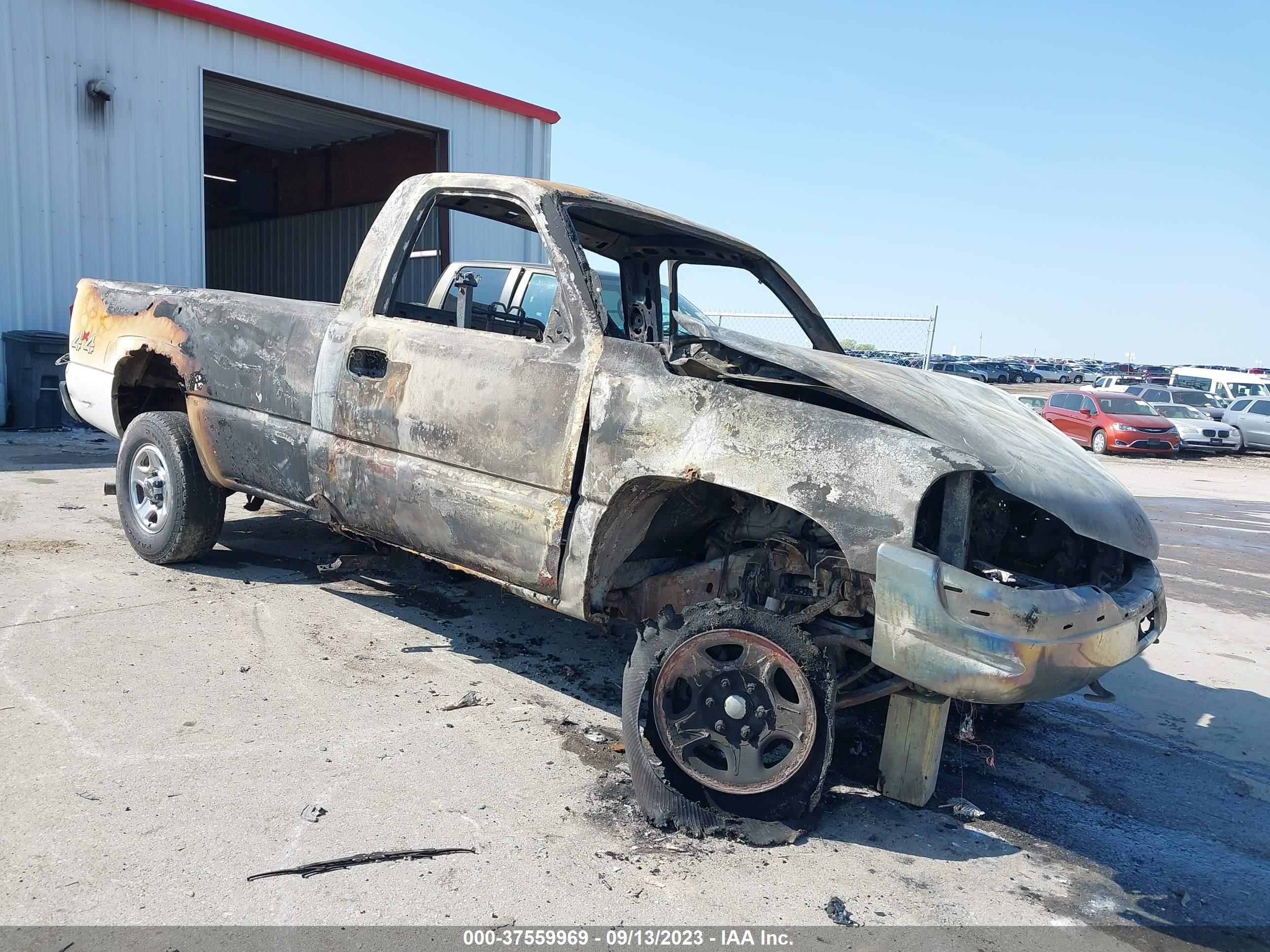 GMC SIERRA 2001 1gtek14v81z227820