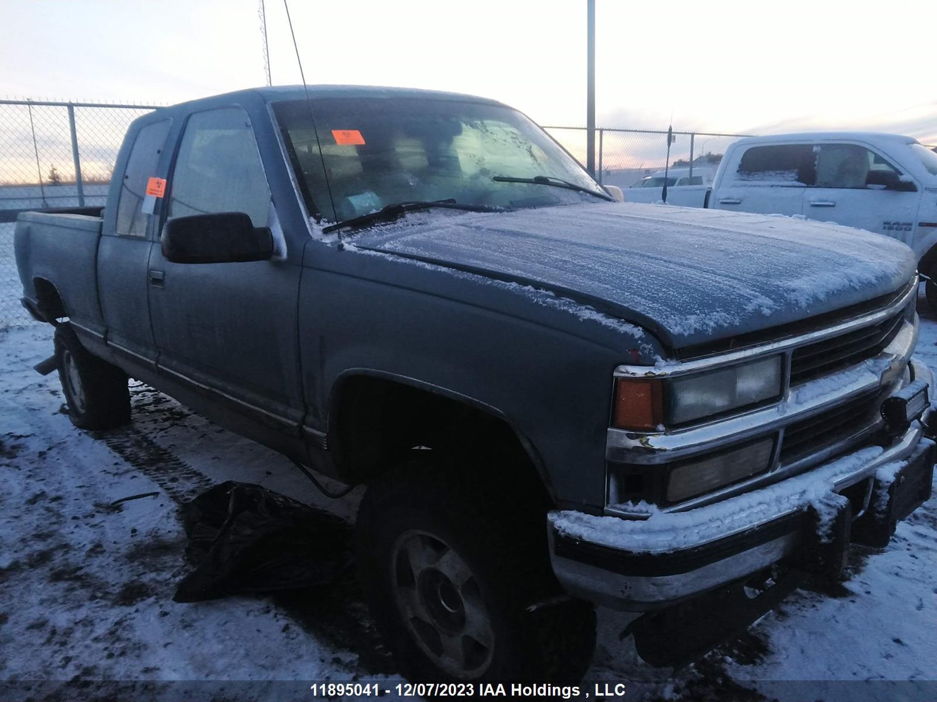 GMC SIERRA 1998 1gtek19s5we539946