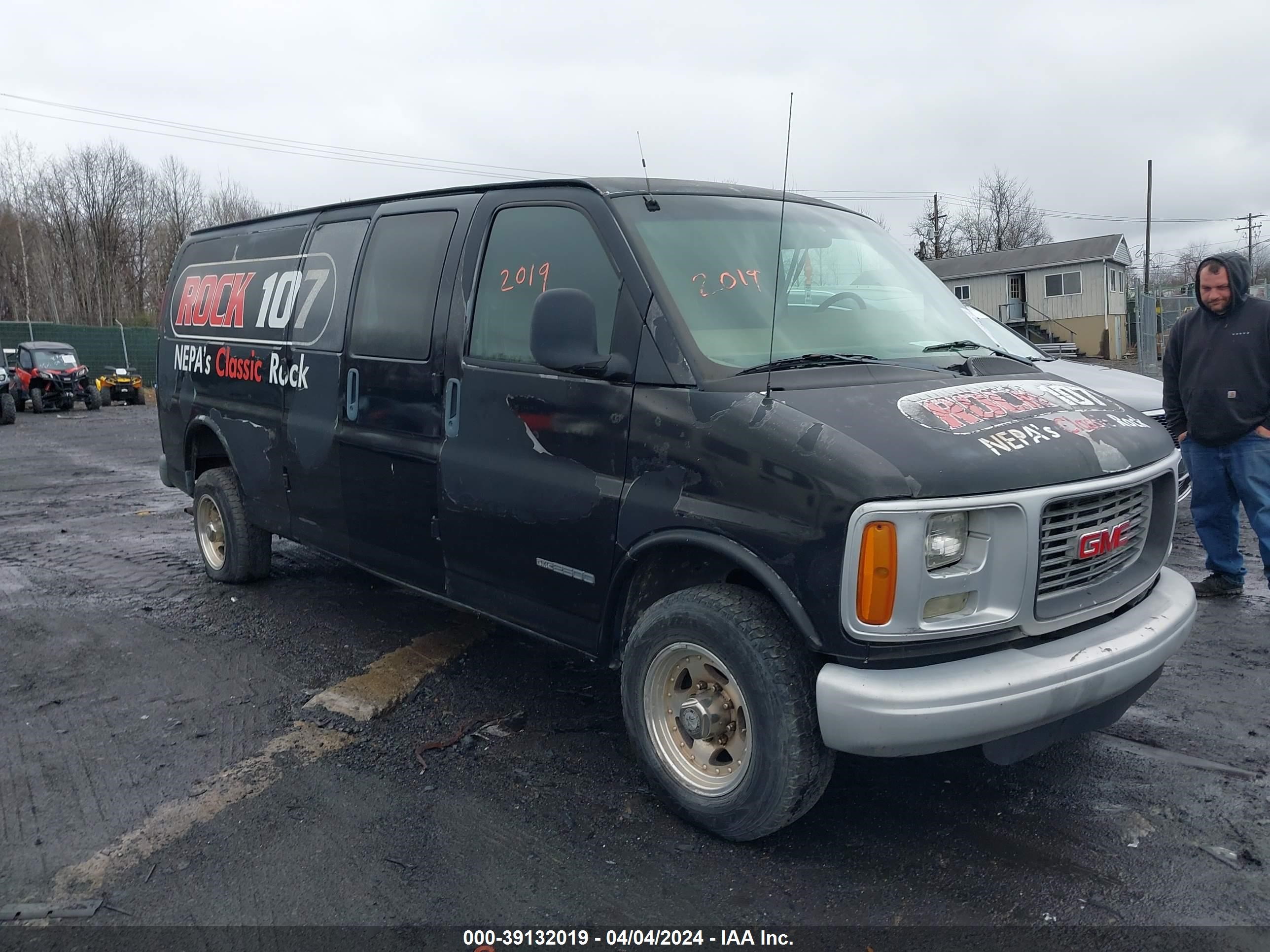 GMC SAVANA 2002 1gtgg29r921104376