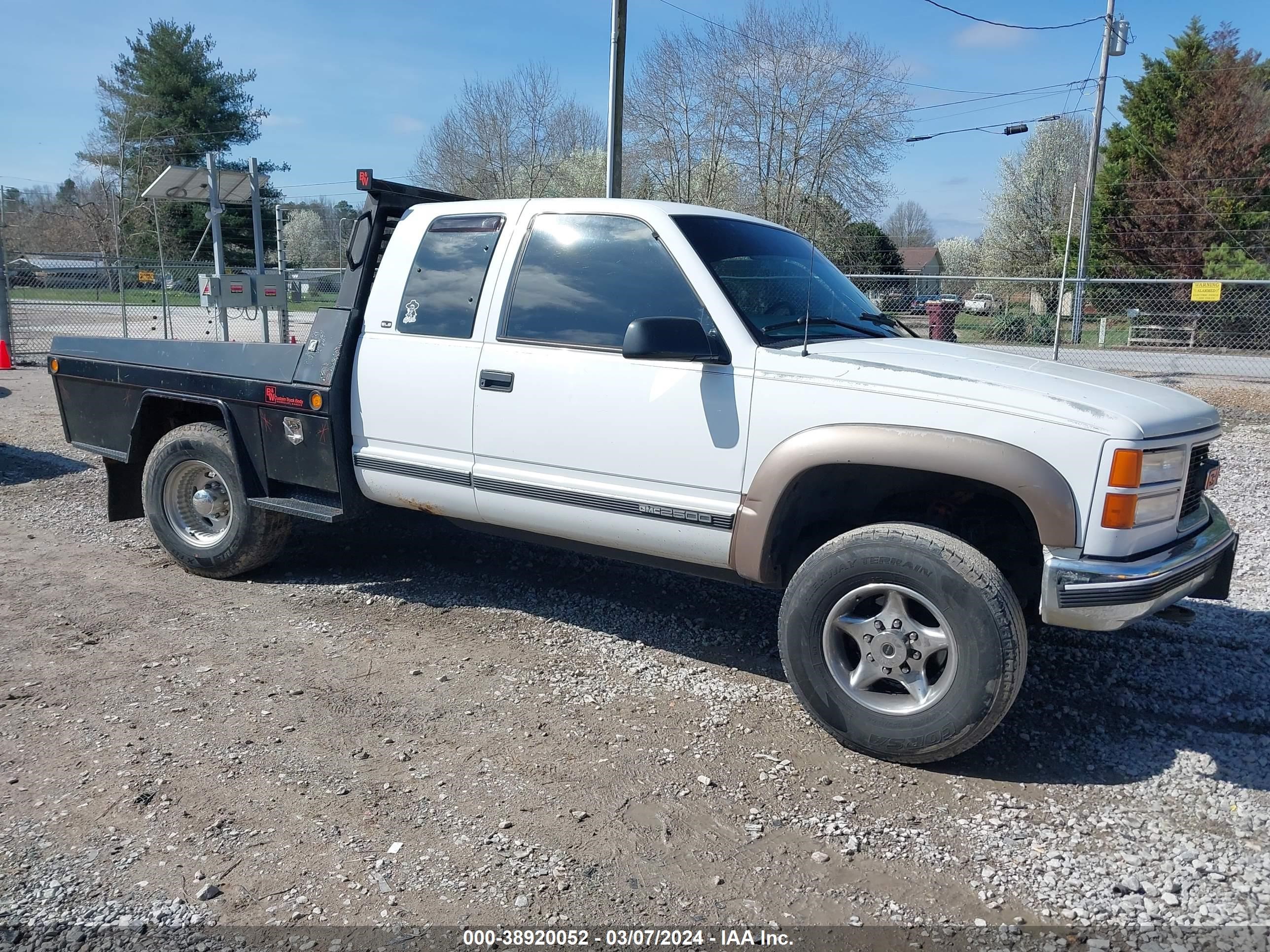 GMC SIERRA 1997 1gtgk29j3ve546091