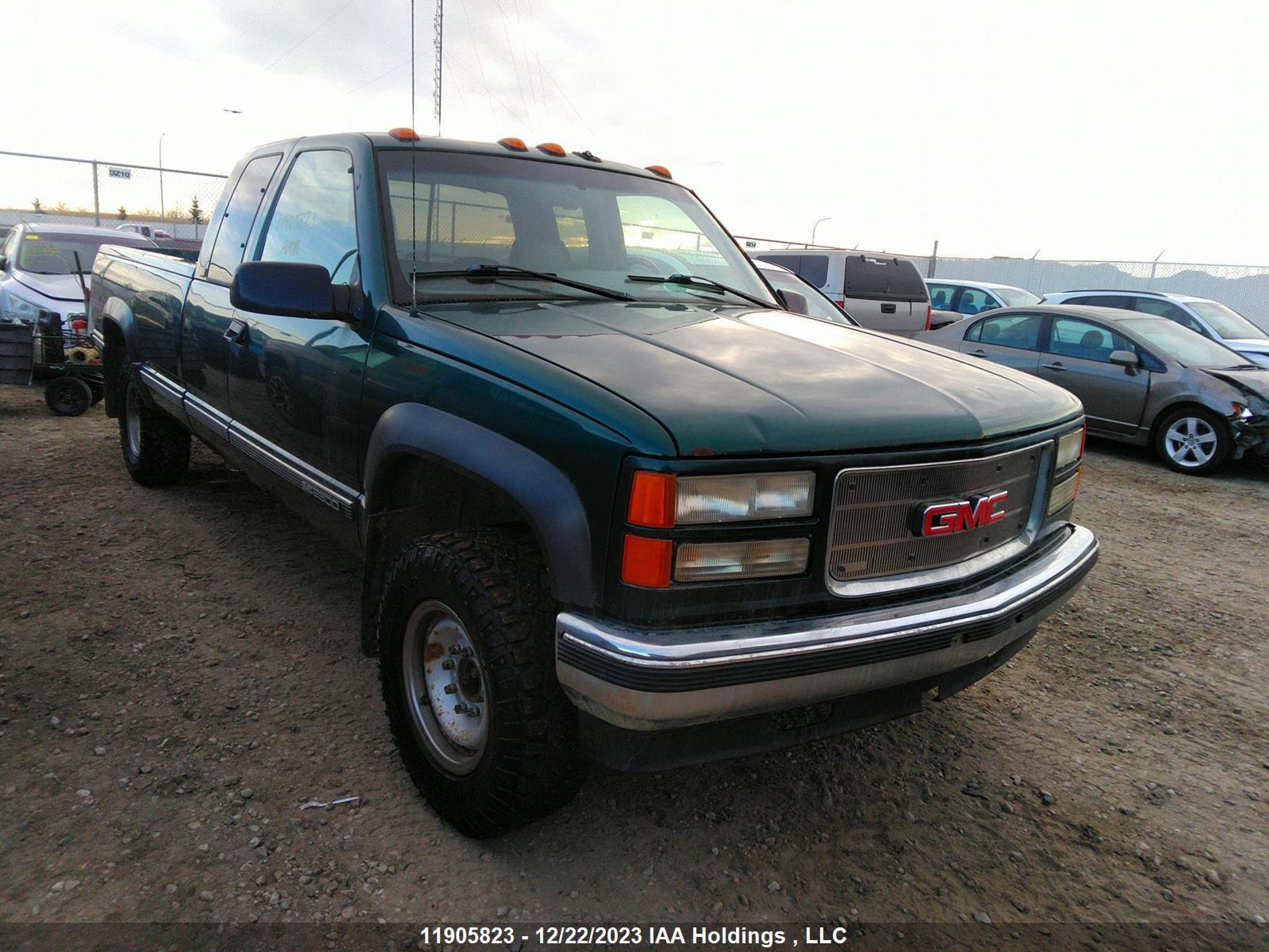 GMC SIERRA 1996 1gtgk29r3te551620