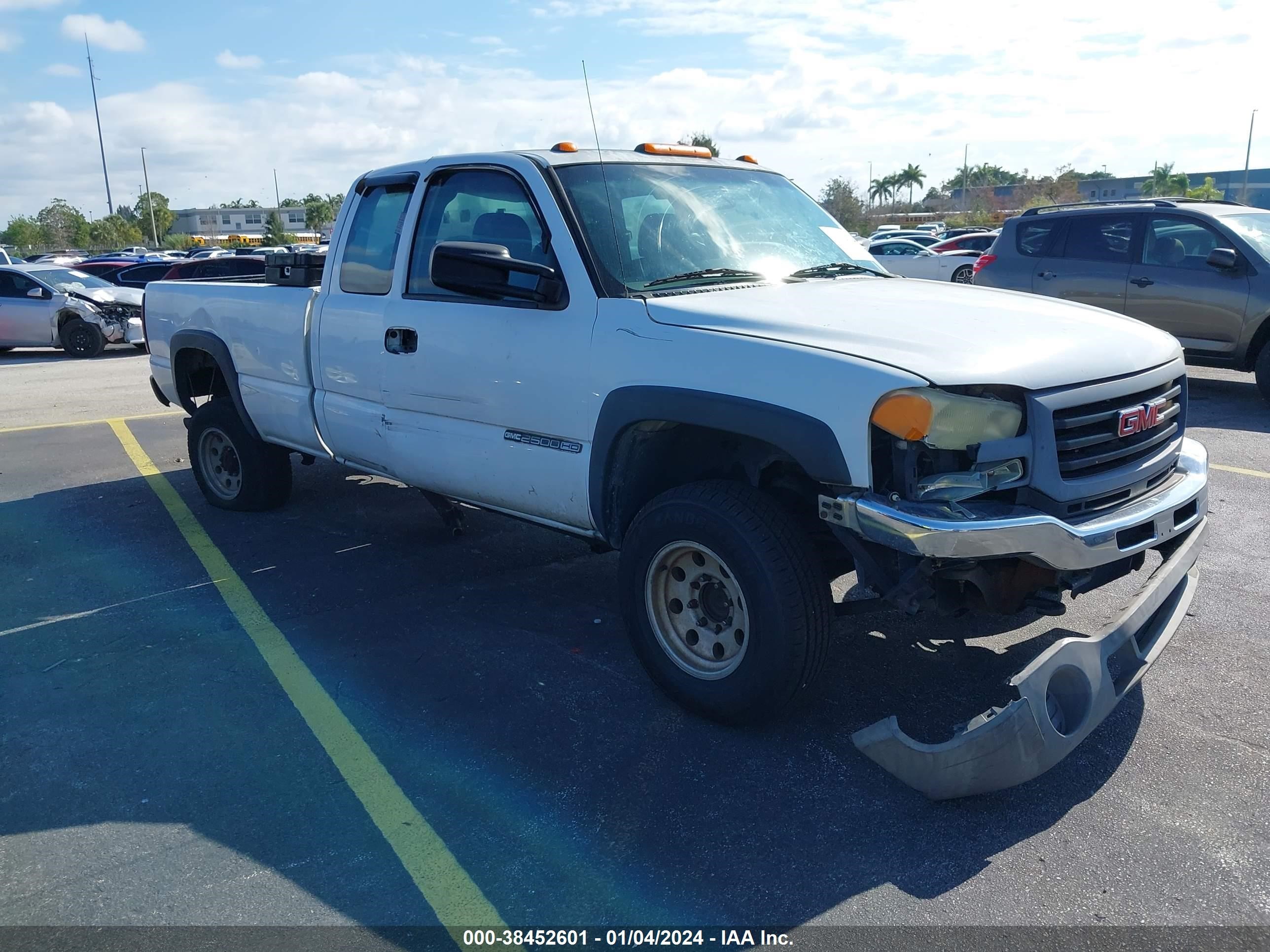 GMC SIERRA 2003 1gthc29u23e130333