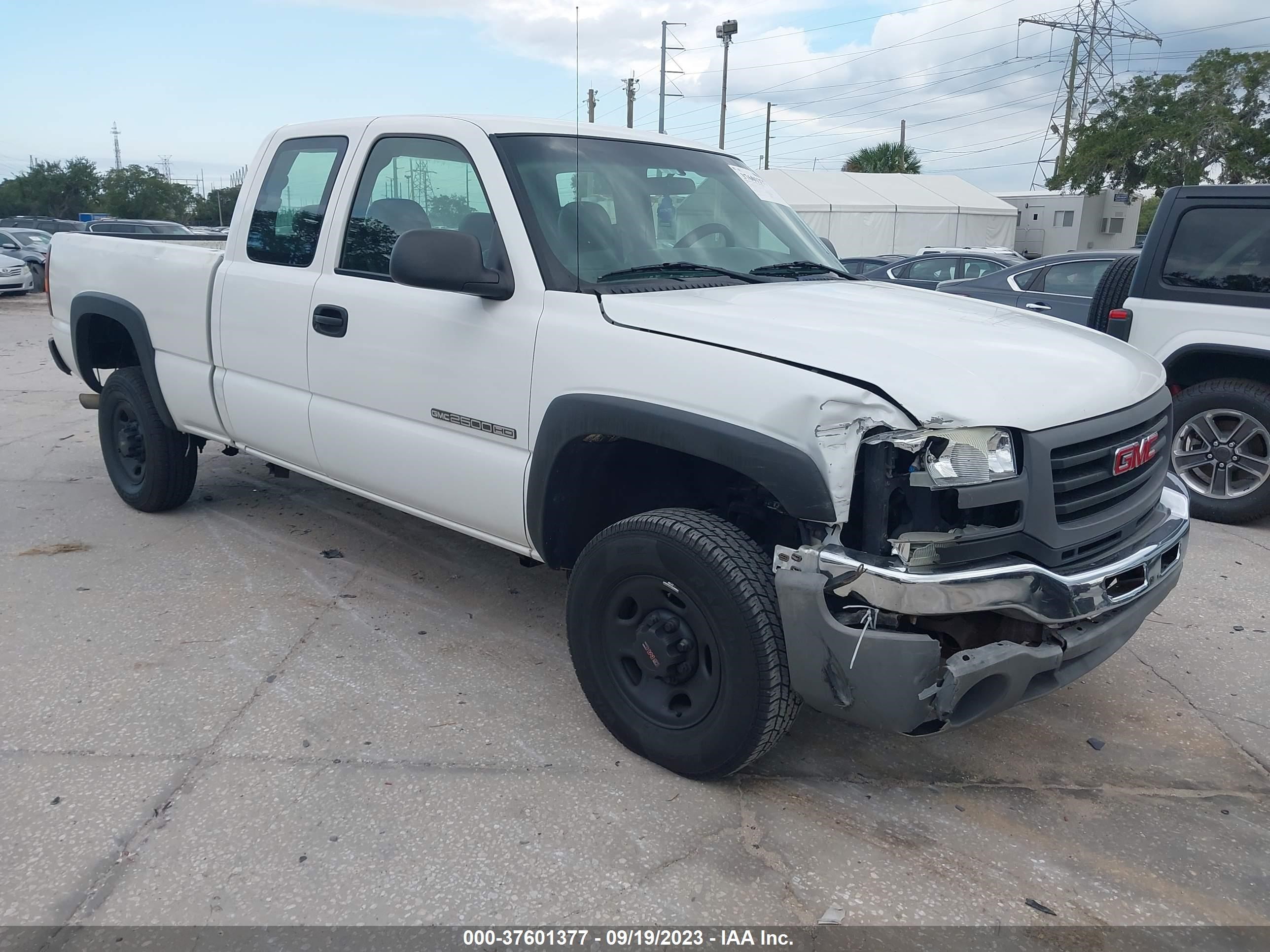 GMC SIERRA 2003 1gthc29u73e136418