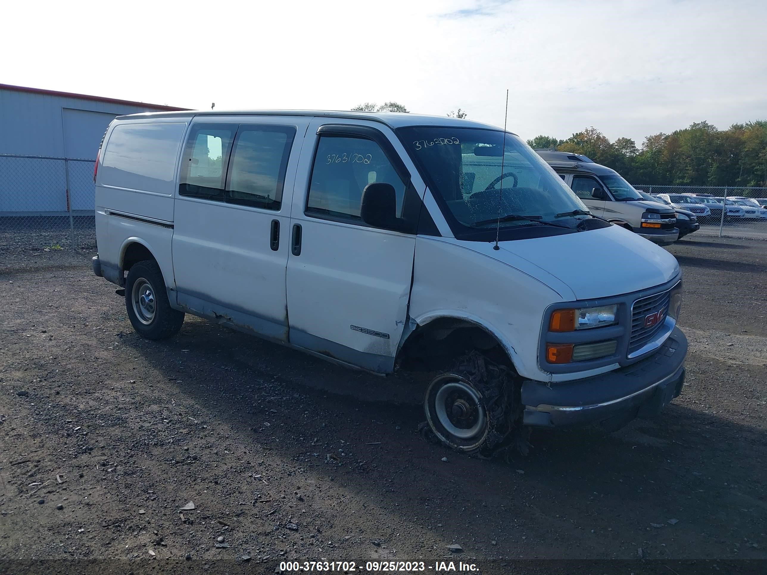 GMC SAVANA 2002 1gthg35r921188361