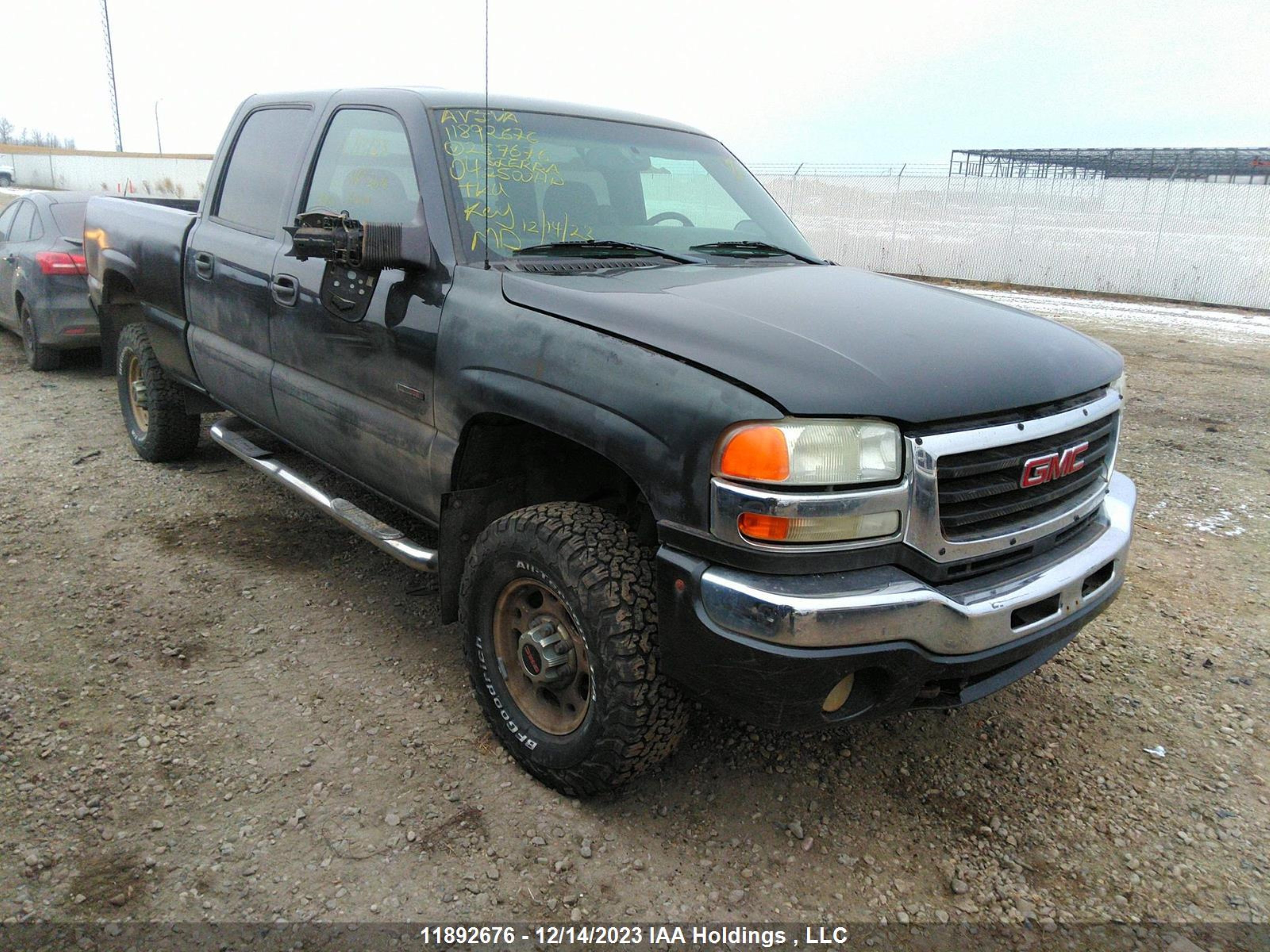 GMC SIERRA 2004 1gthk23214f257676